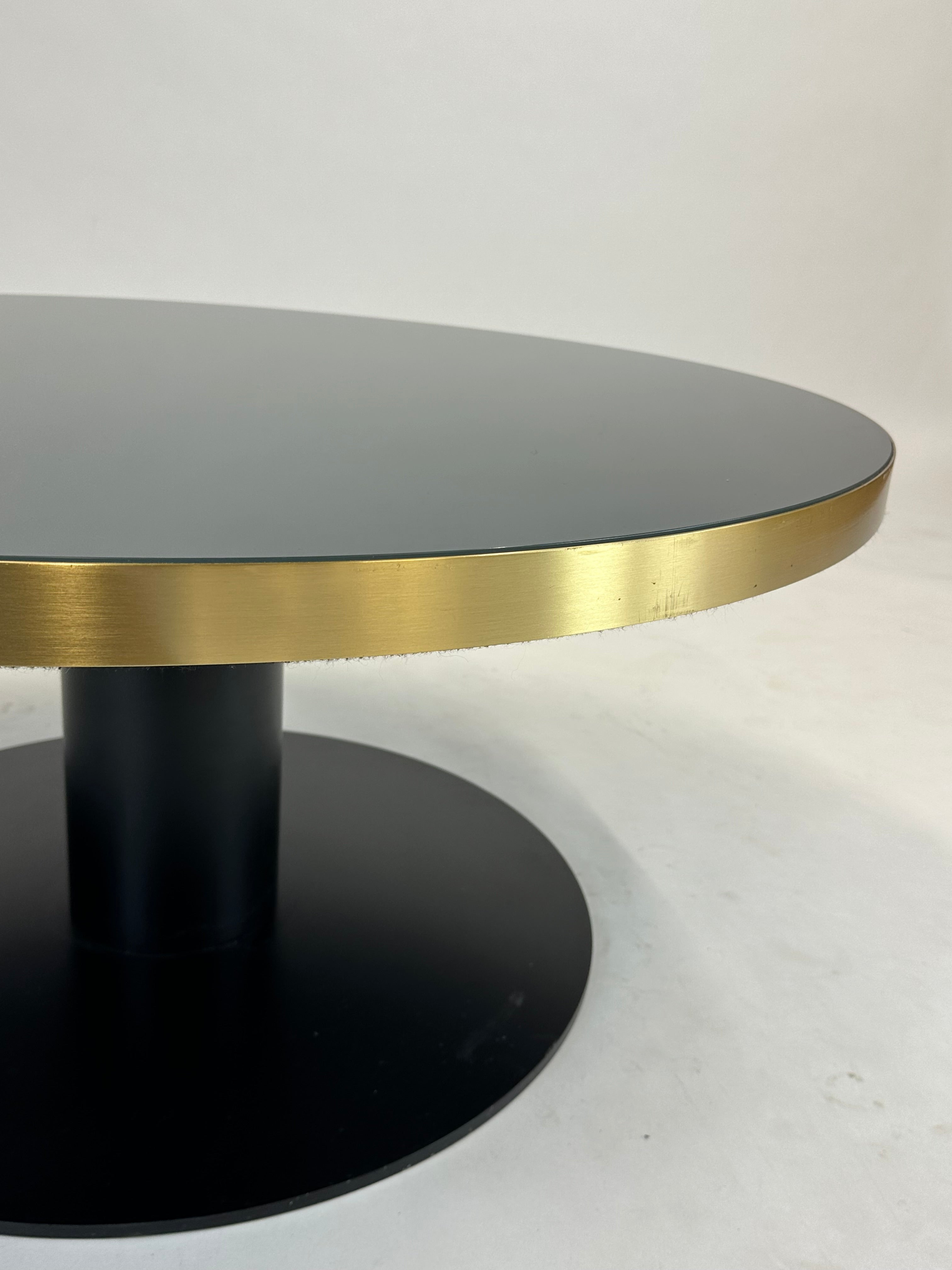 GUBI | 2.0 Coffee Table (Sort)
