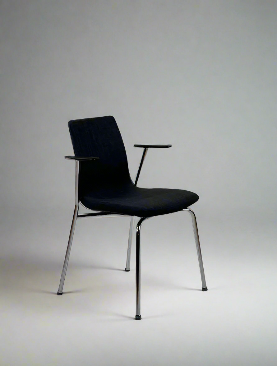 Labofa | GROOVY Mødestol