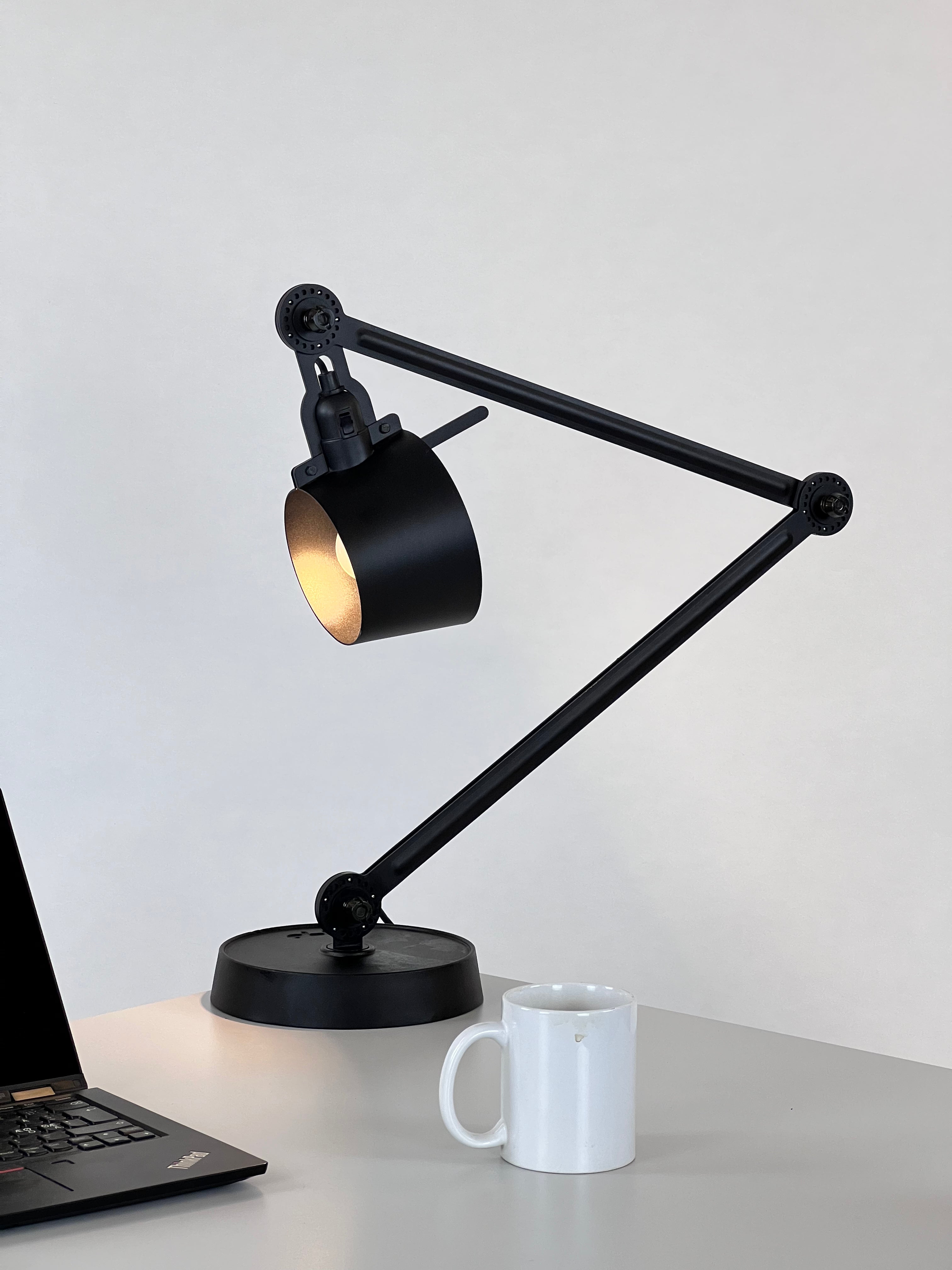 BOLT DESK 2ARM FOOT Lampe