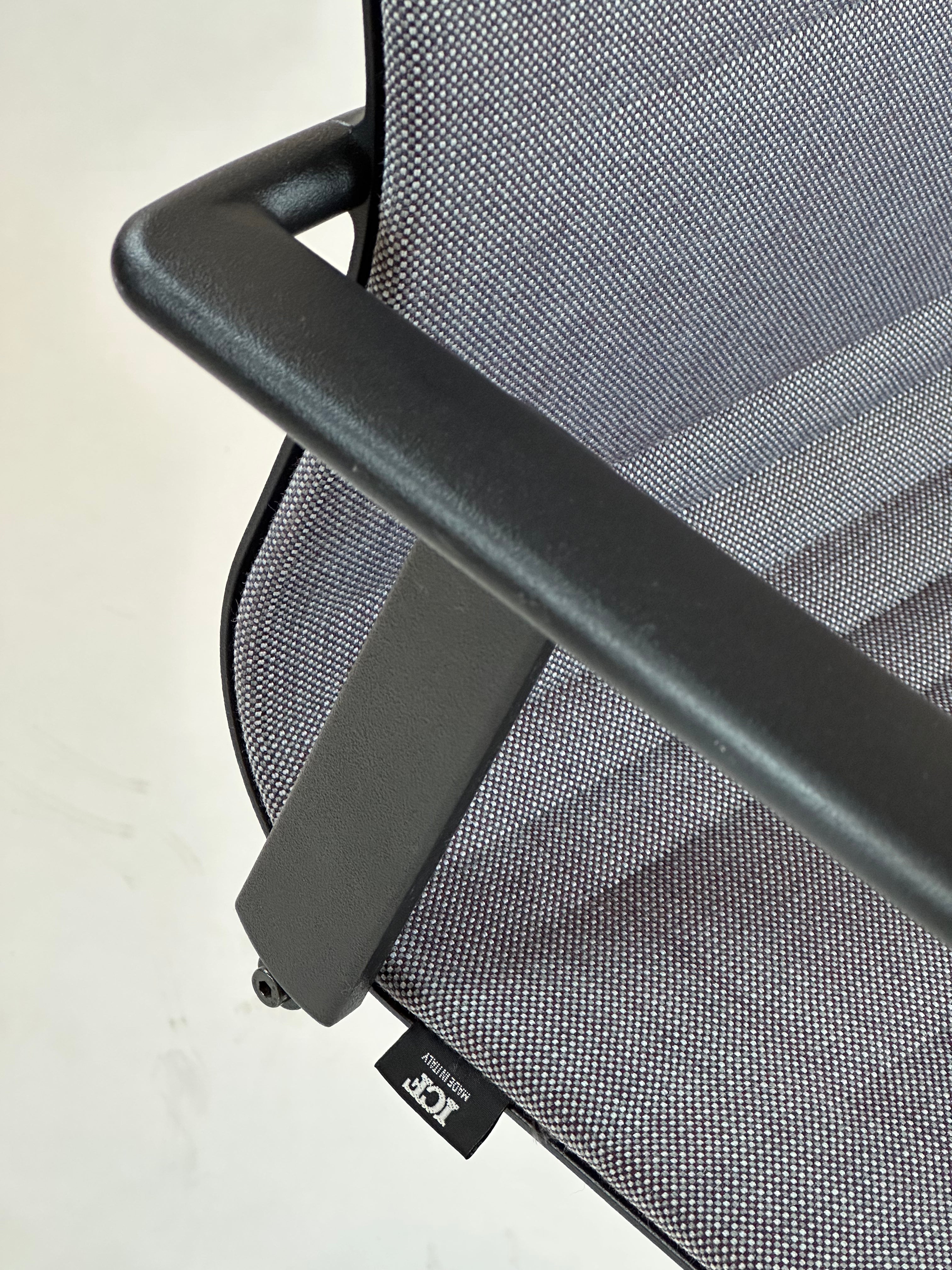 ICF Stick Swivel konferencestol med gaslift – grå/sort