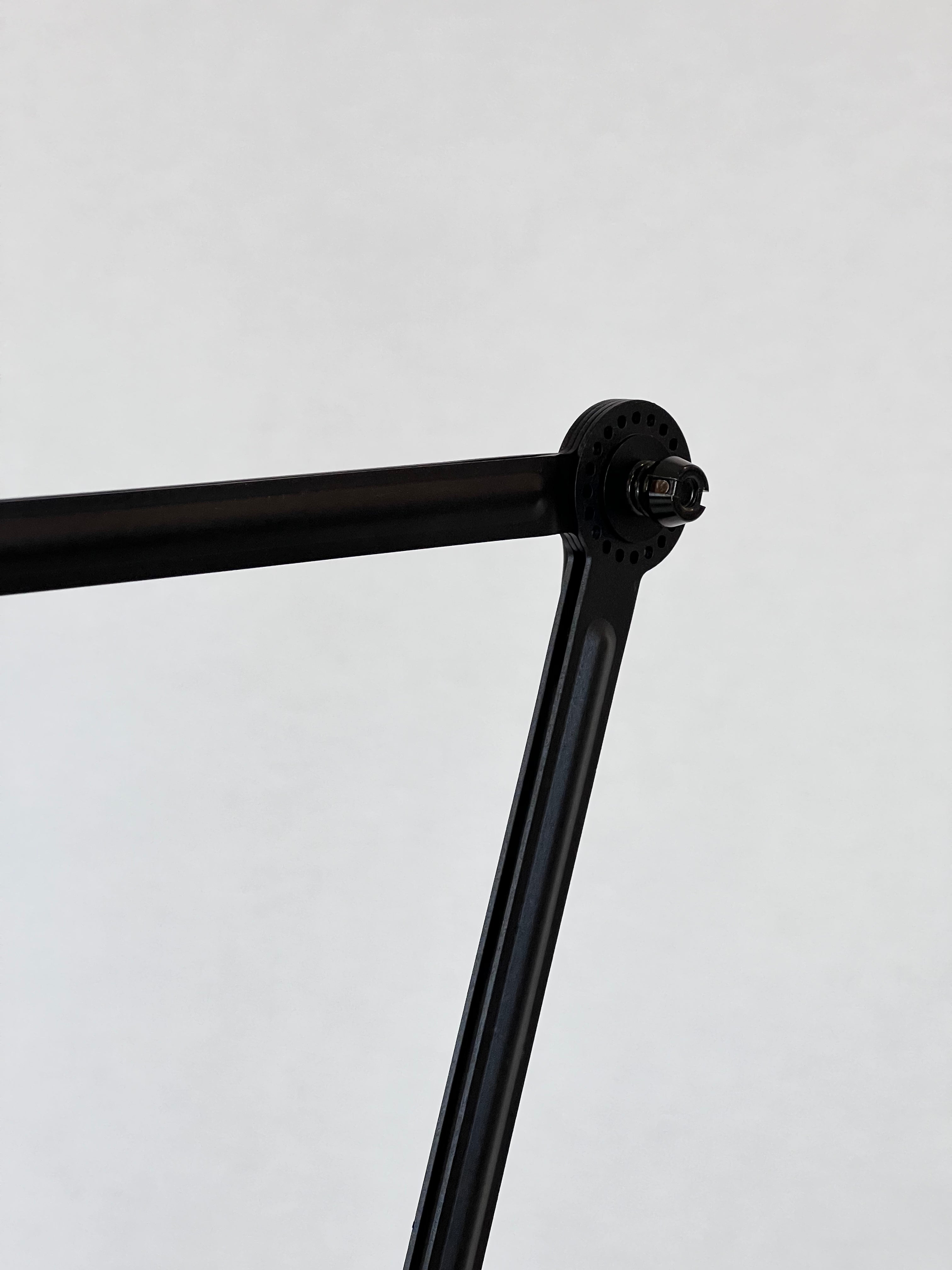 BOLT DESK 2ARM FOOT Lampe