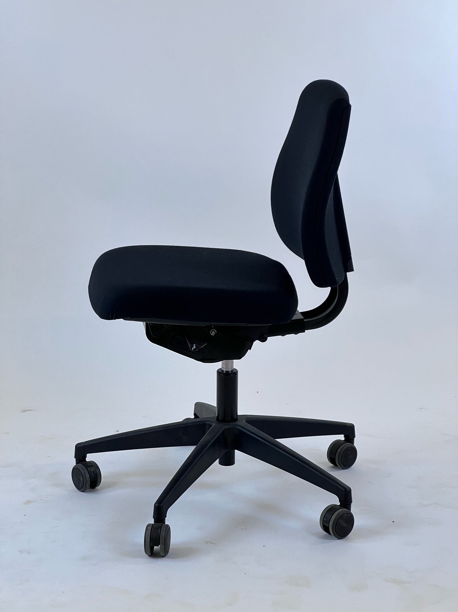 Interstuhl 102GR