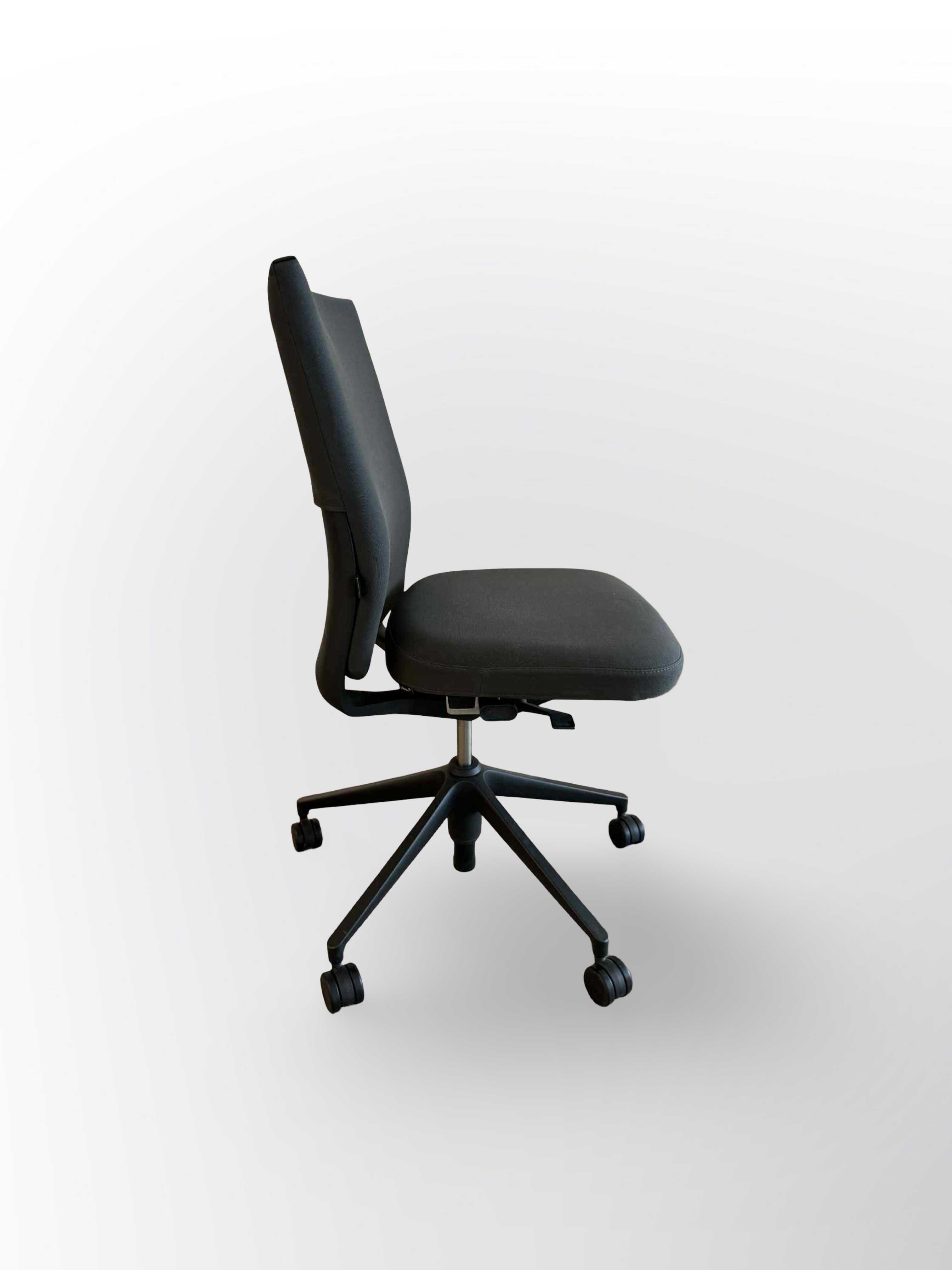 Vitra | ID Soft