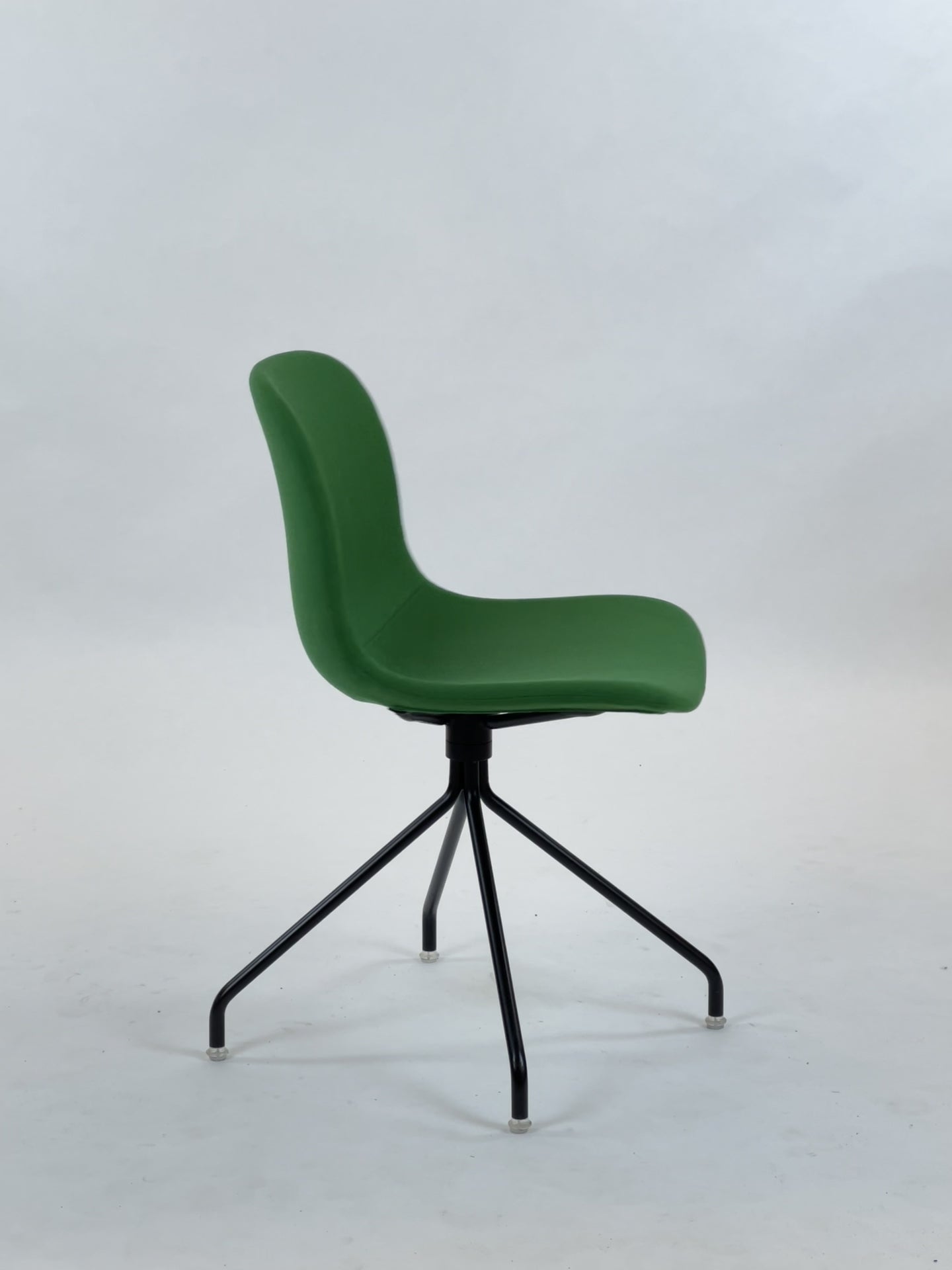 Indlæs video: Magis Troy Chair