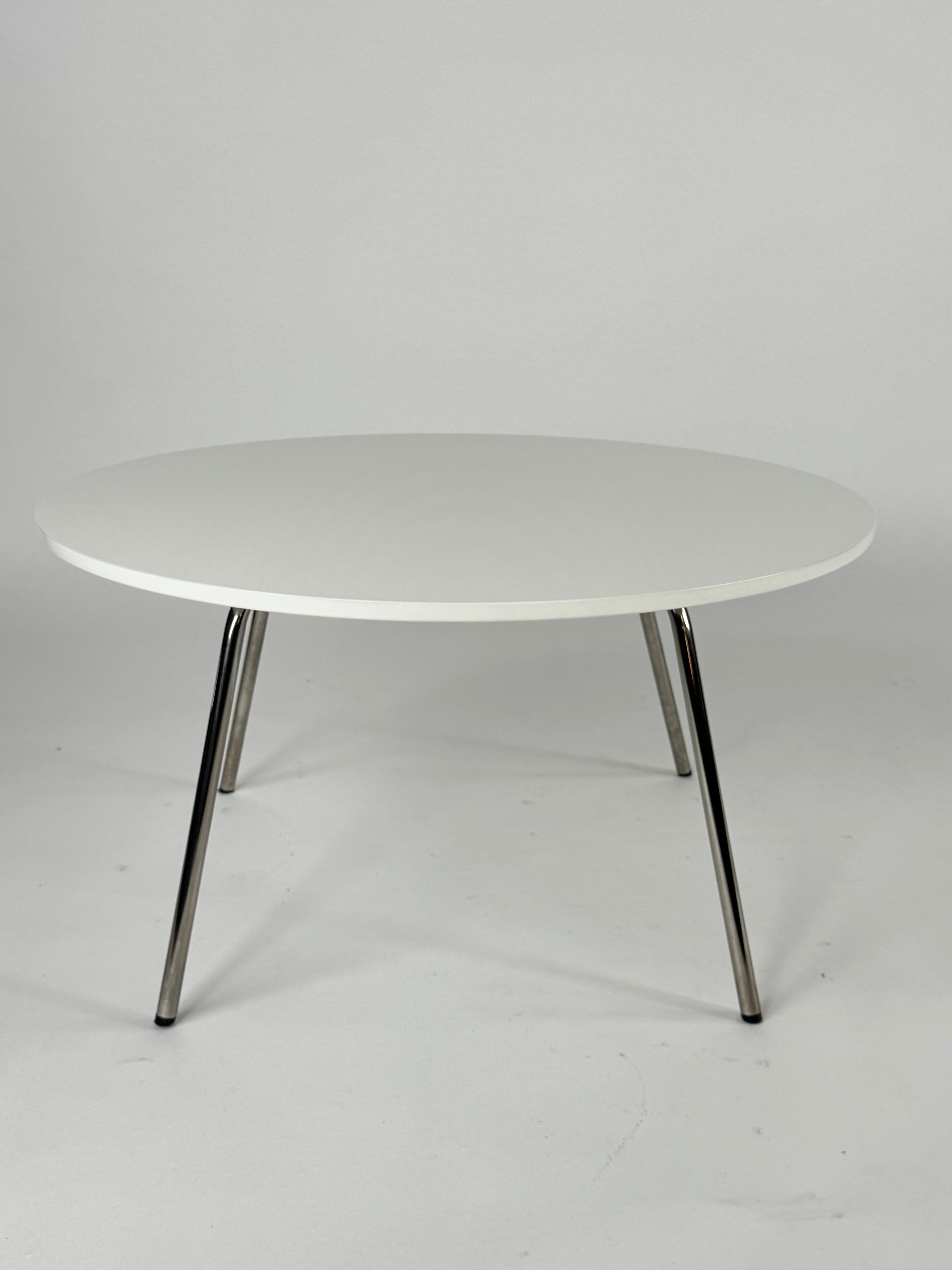 Gribskov Inventarsnedkeri Sofabord – Hvid/Krom