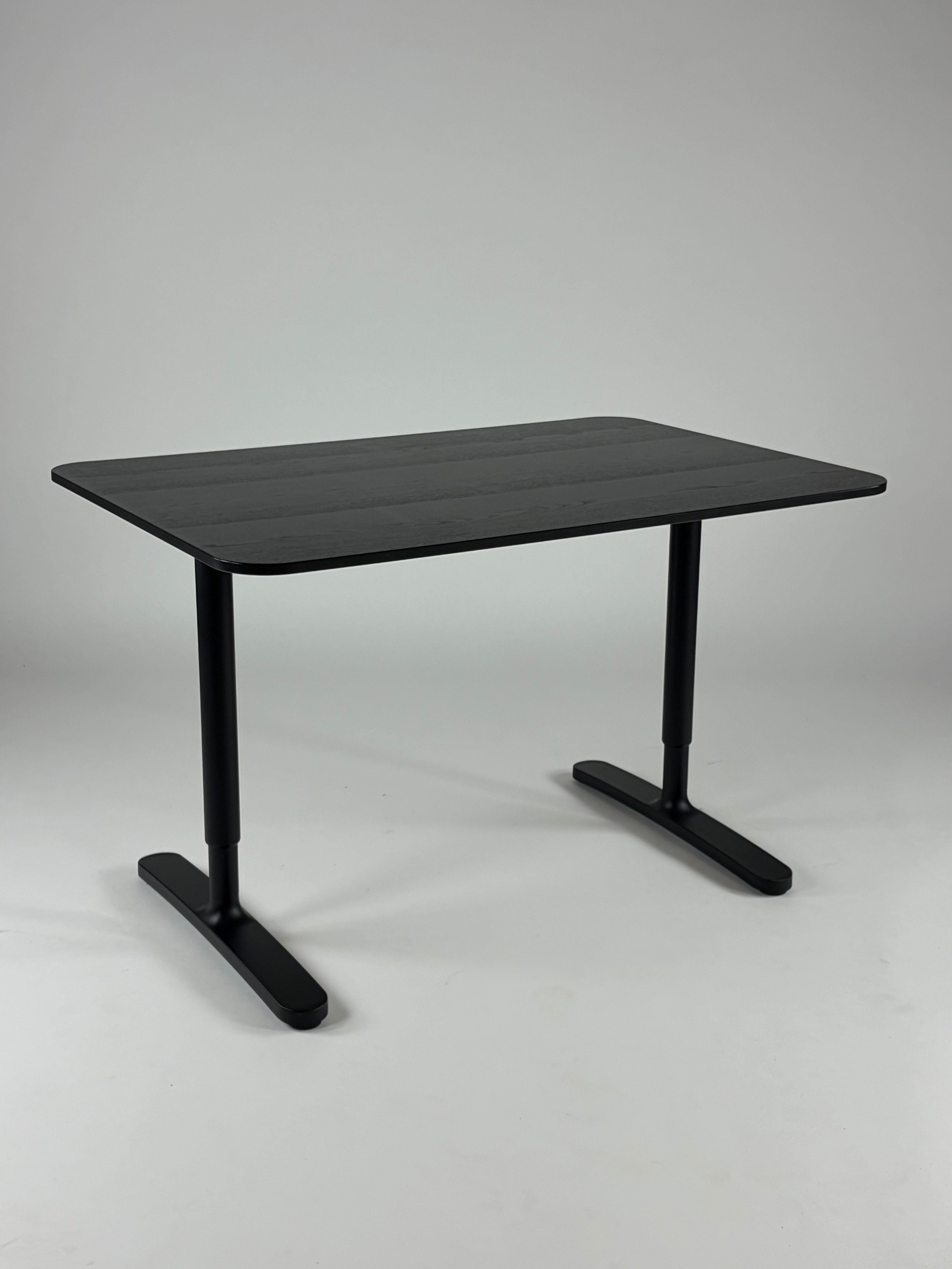 IKEA BEKANT Skrivebord – Sort 160x80cm