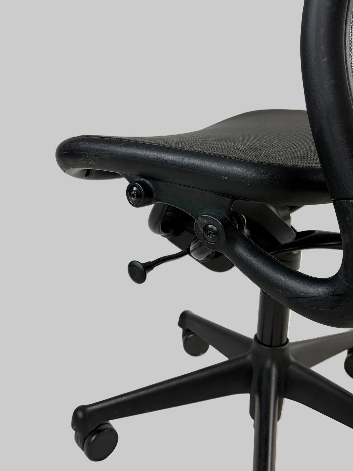 Knoll Chadwick Kontorstol – Sort Mesh