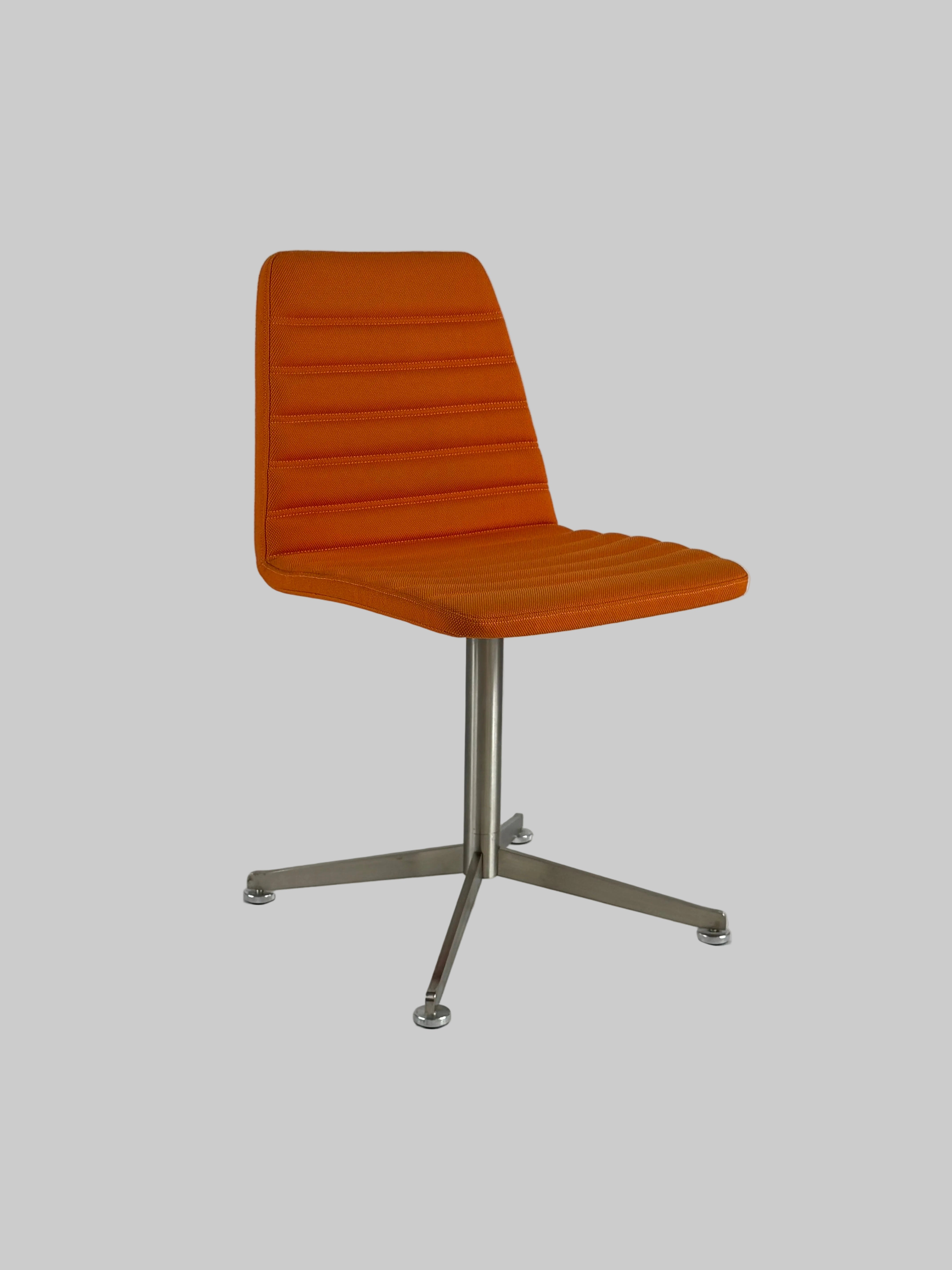 Paustian Spinal Chair 44 Stol – Orange/Aluminium Stel