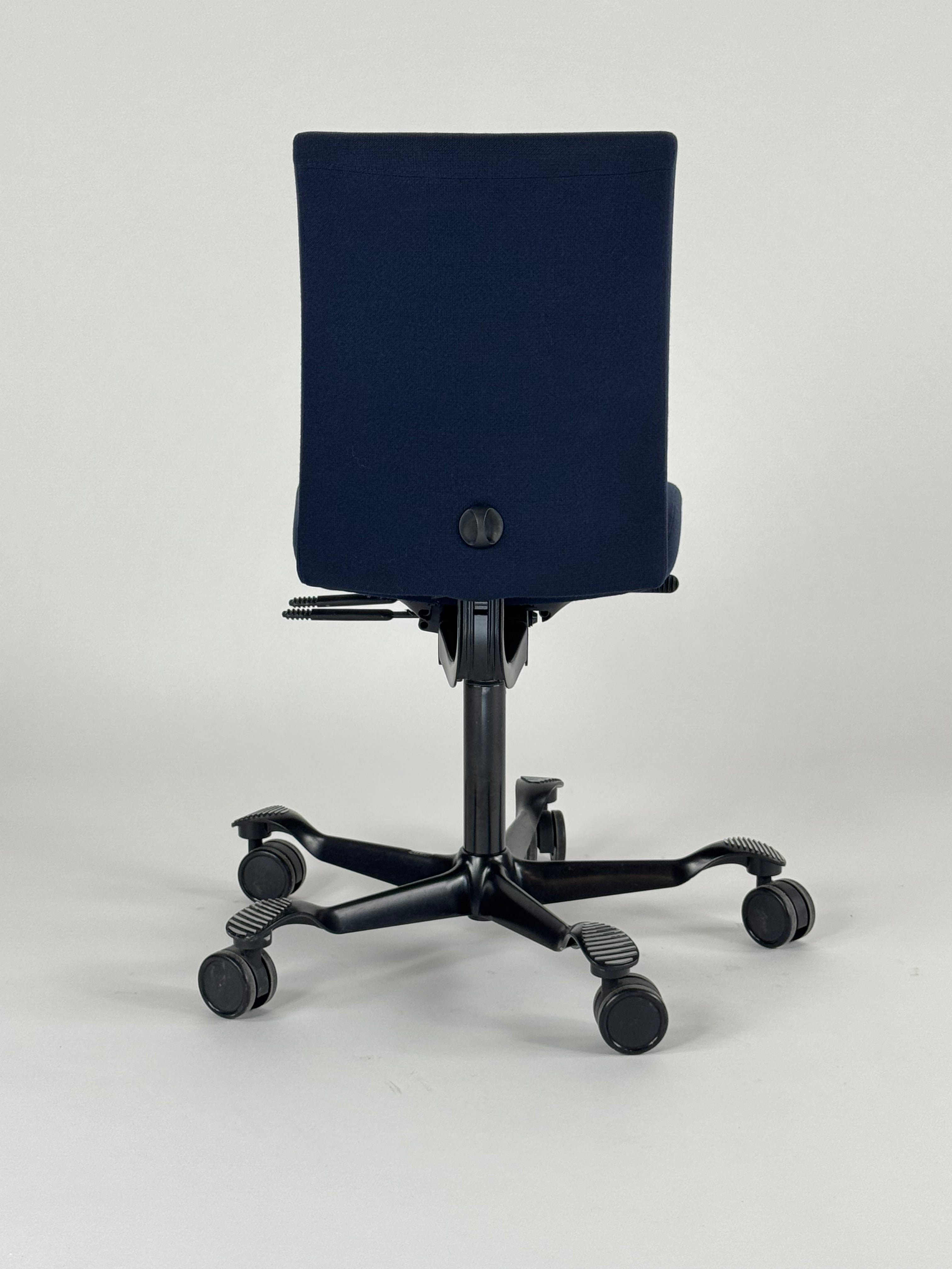 HÅG H04 4200 - Mørkeblå 200mm