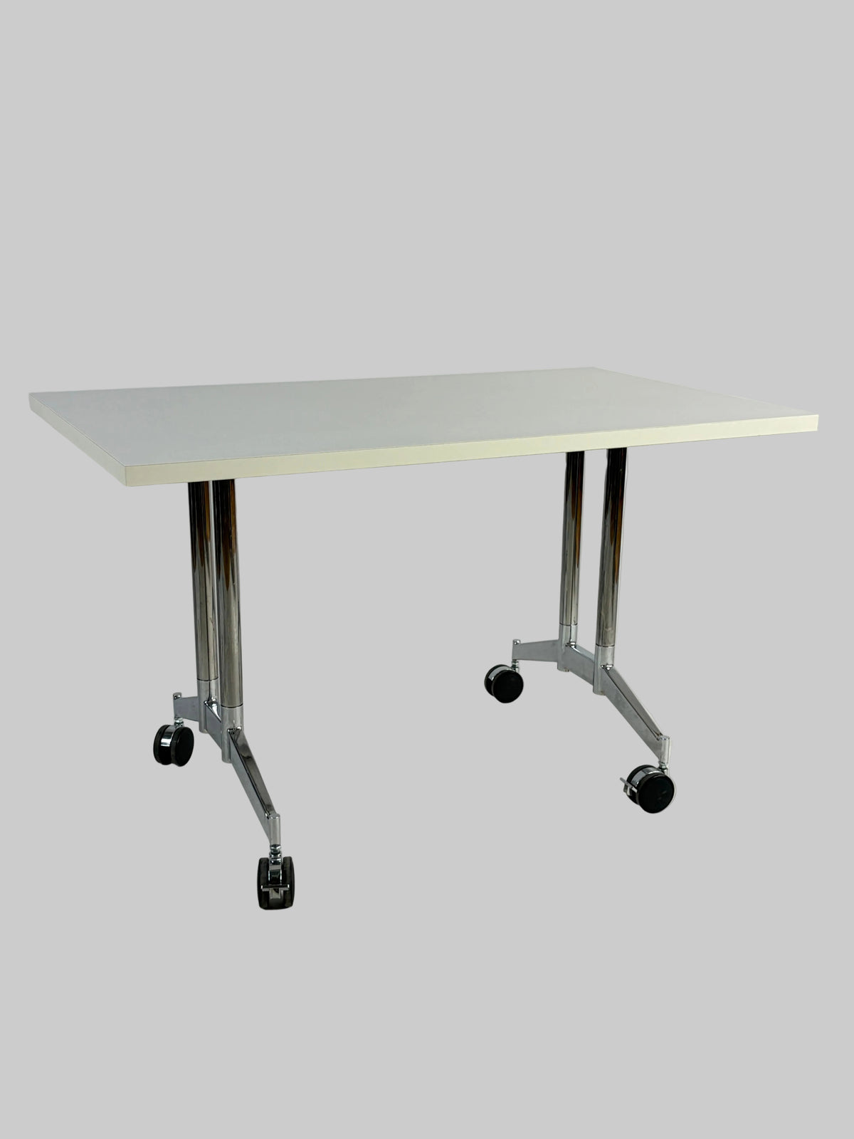 Magnus Olesen Contact Bord – Hvid 120x70x72 cm