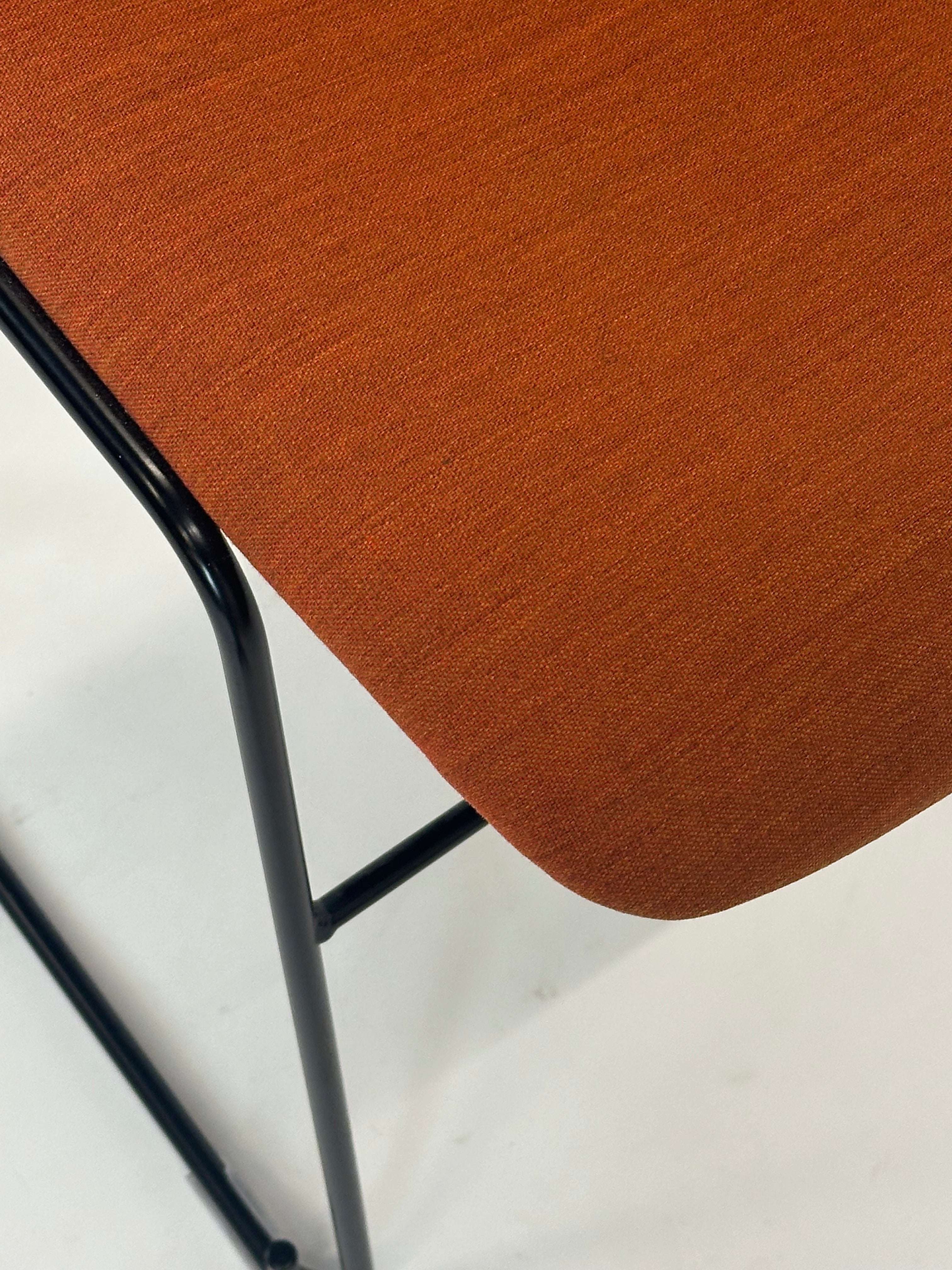 40/4 Konferencestol - Howe (Orange)
