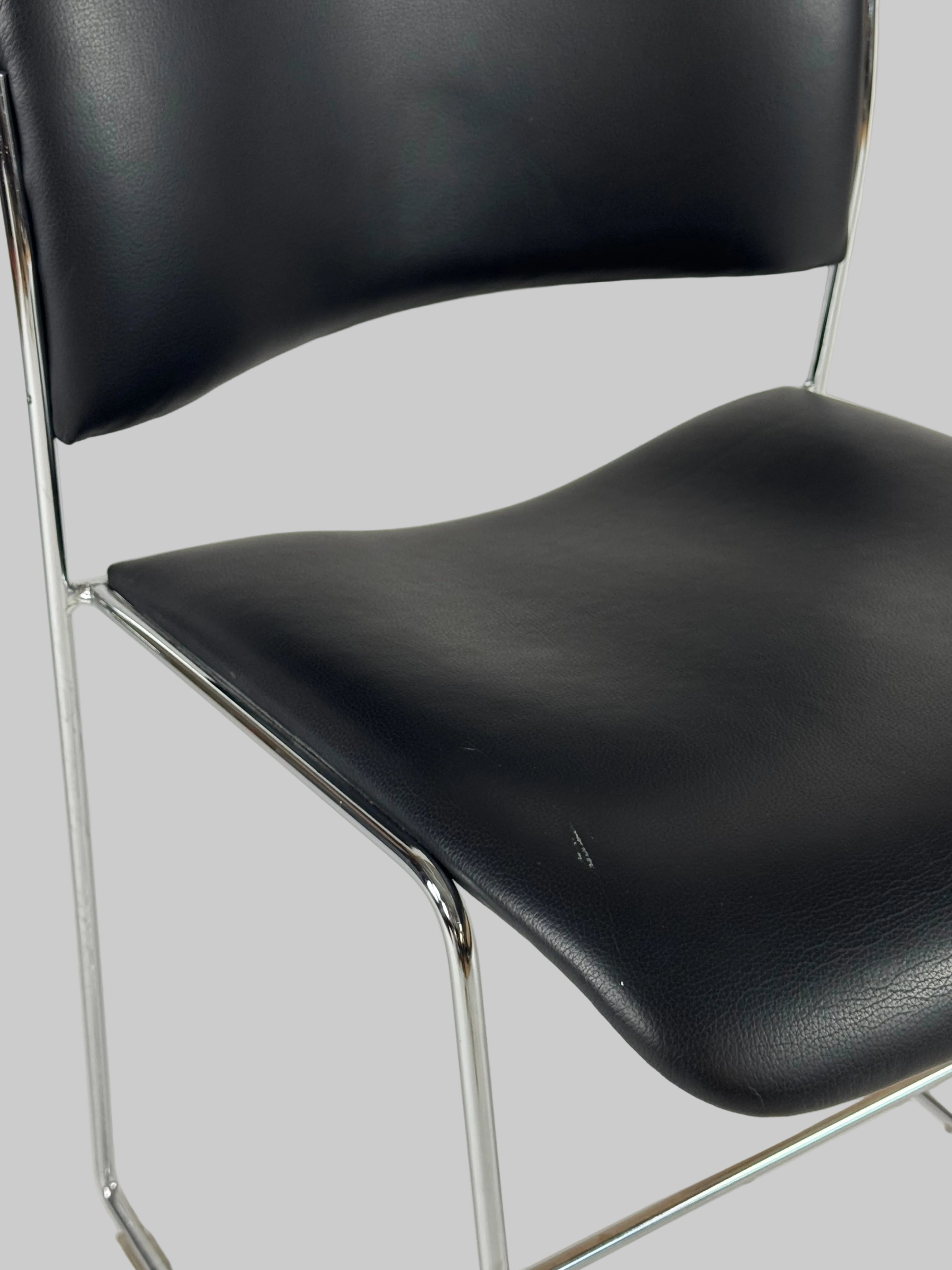 HOWE 40/4 Stol – Sort Læder/Krom Stel