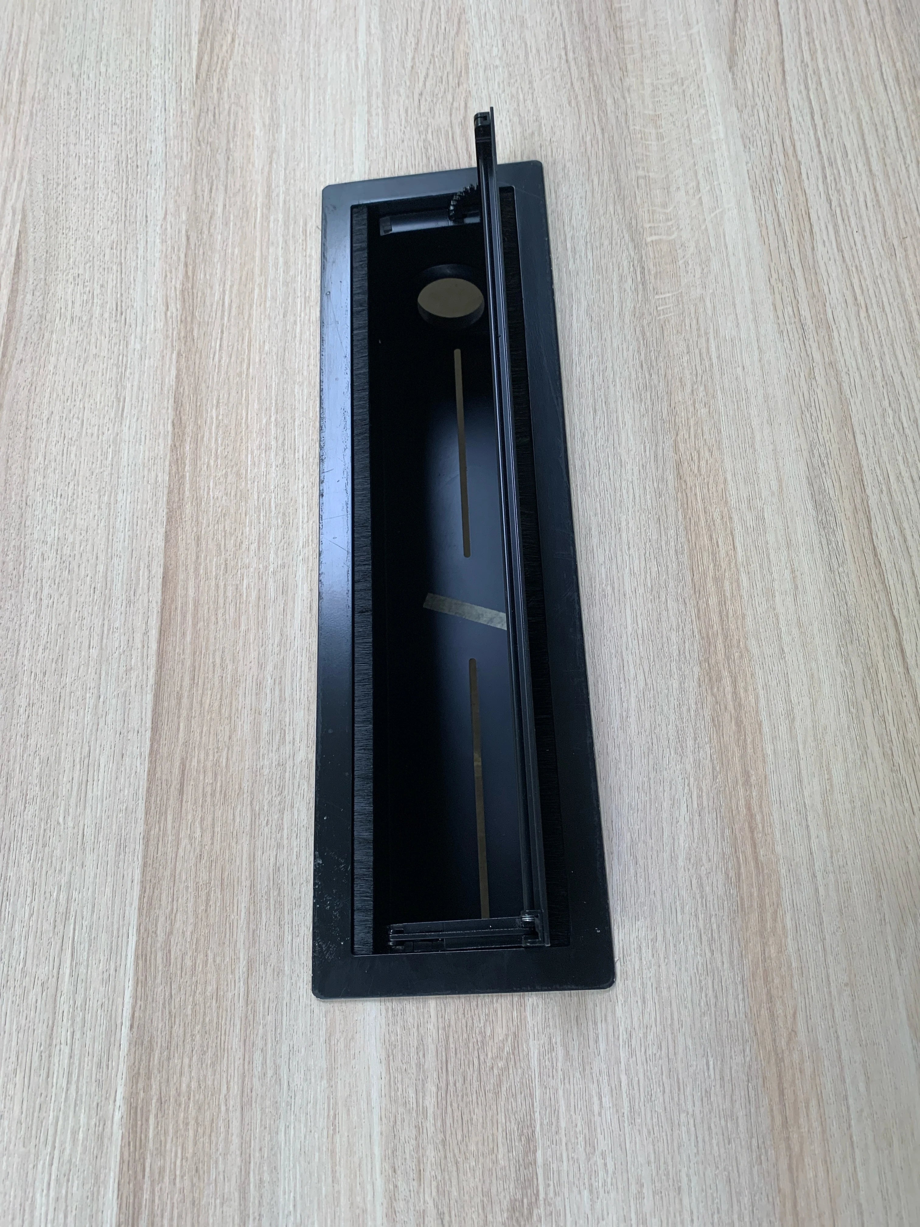 Kinnarps Nexus Højbord – Natur/Sort Stel 200x100x90