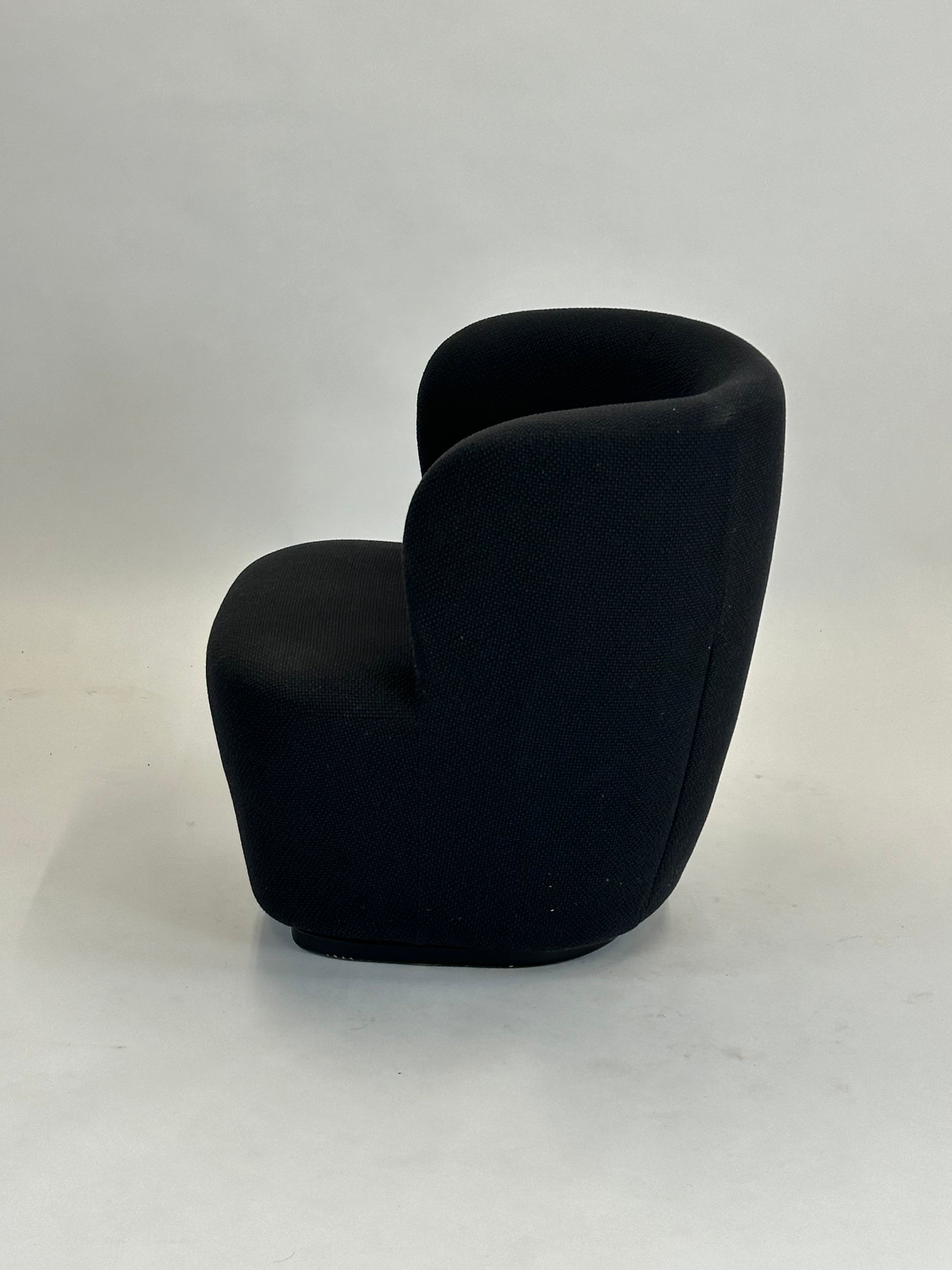 GUBI | Stay Loungestol (Sort)