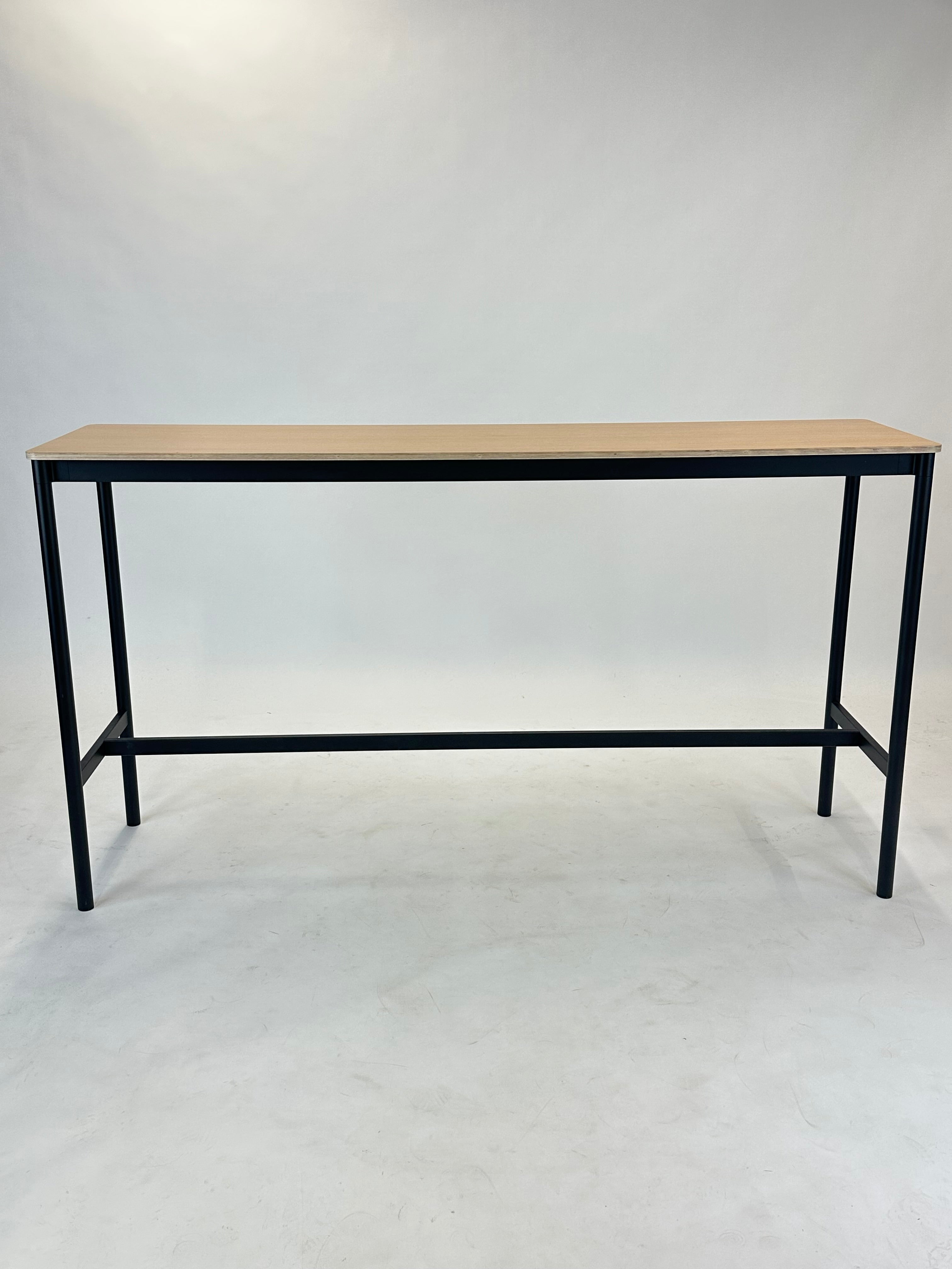 Muuto | Base Højbord