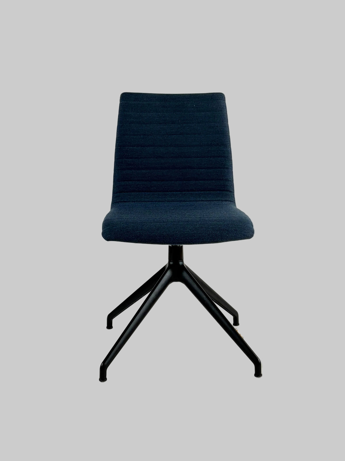 Savir Design Gate 11 Stol – Mørkeblå/Sort Stel