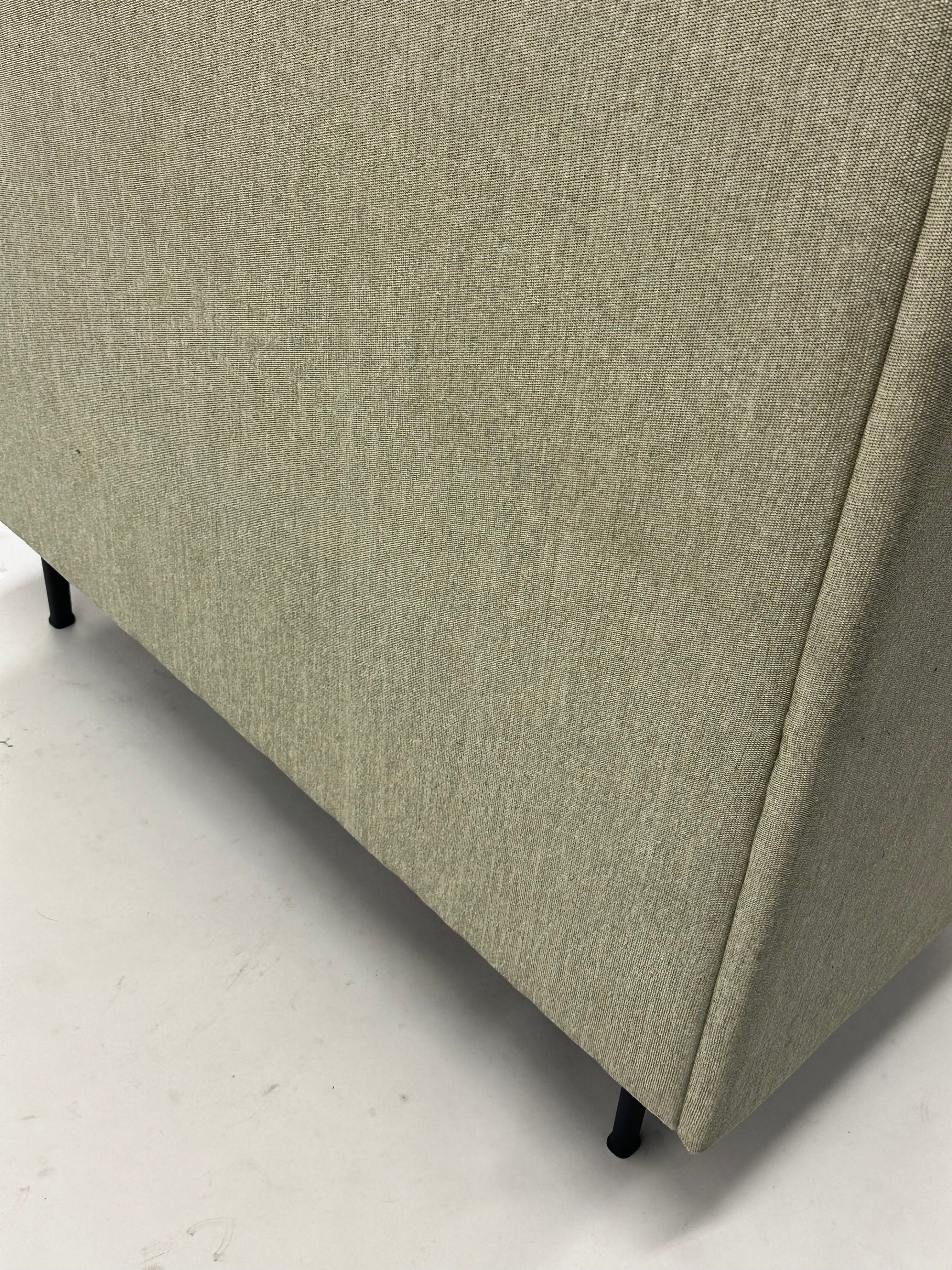 Muuto Outline Highback Work 100 Sofa (Sand)