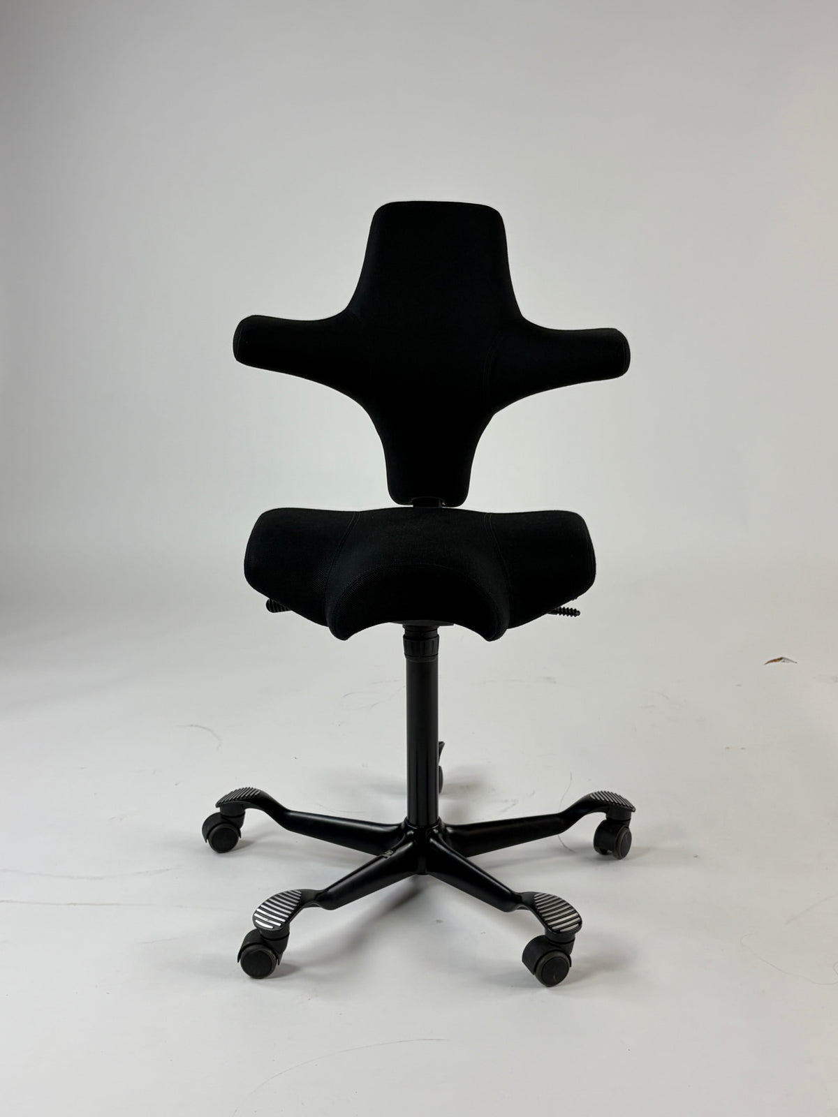HÅG Capisco 8106 – Sort 265mm