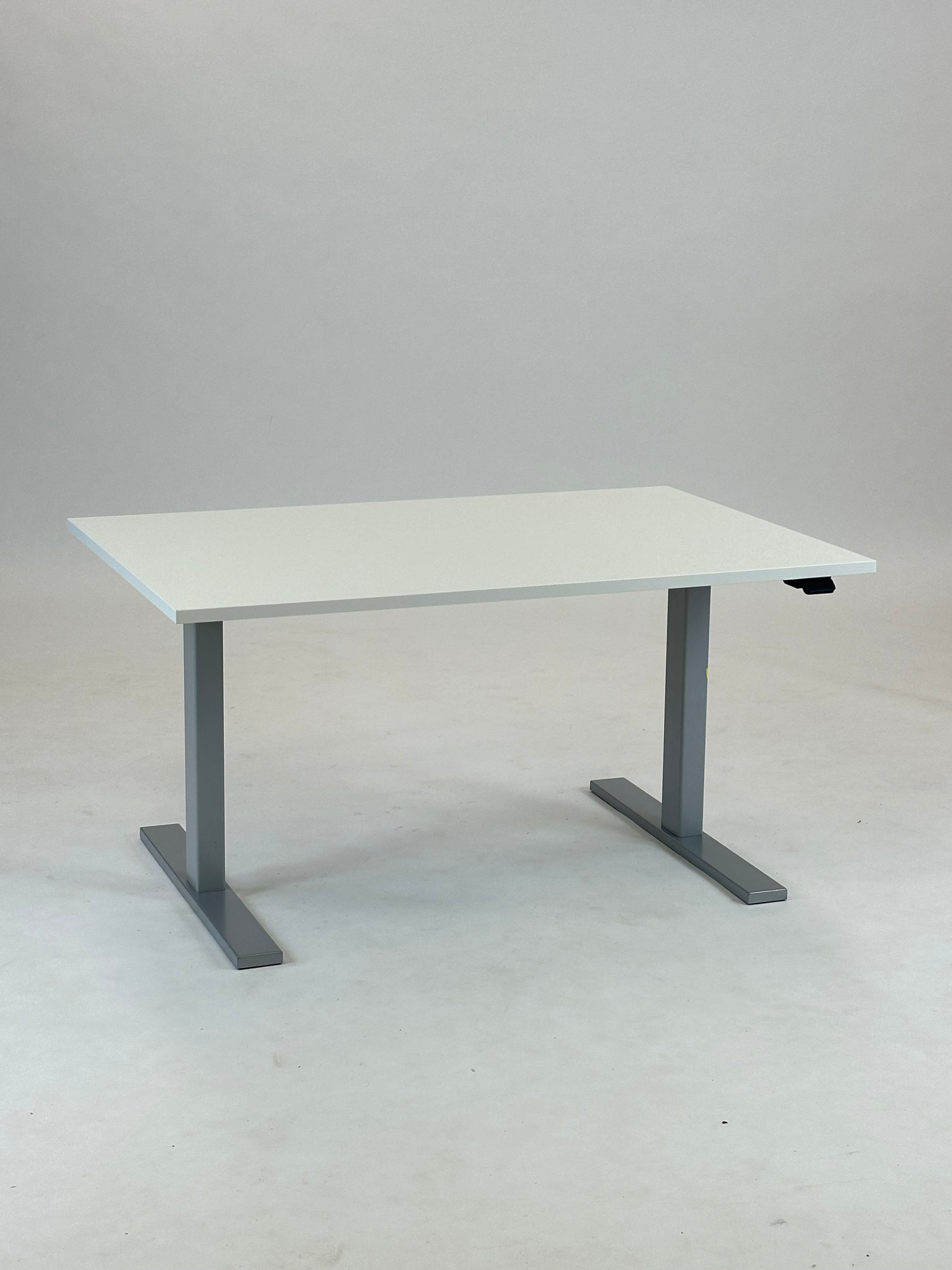 120x80 hæve/sænkebord | HolmrisB8