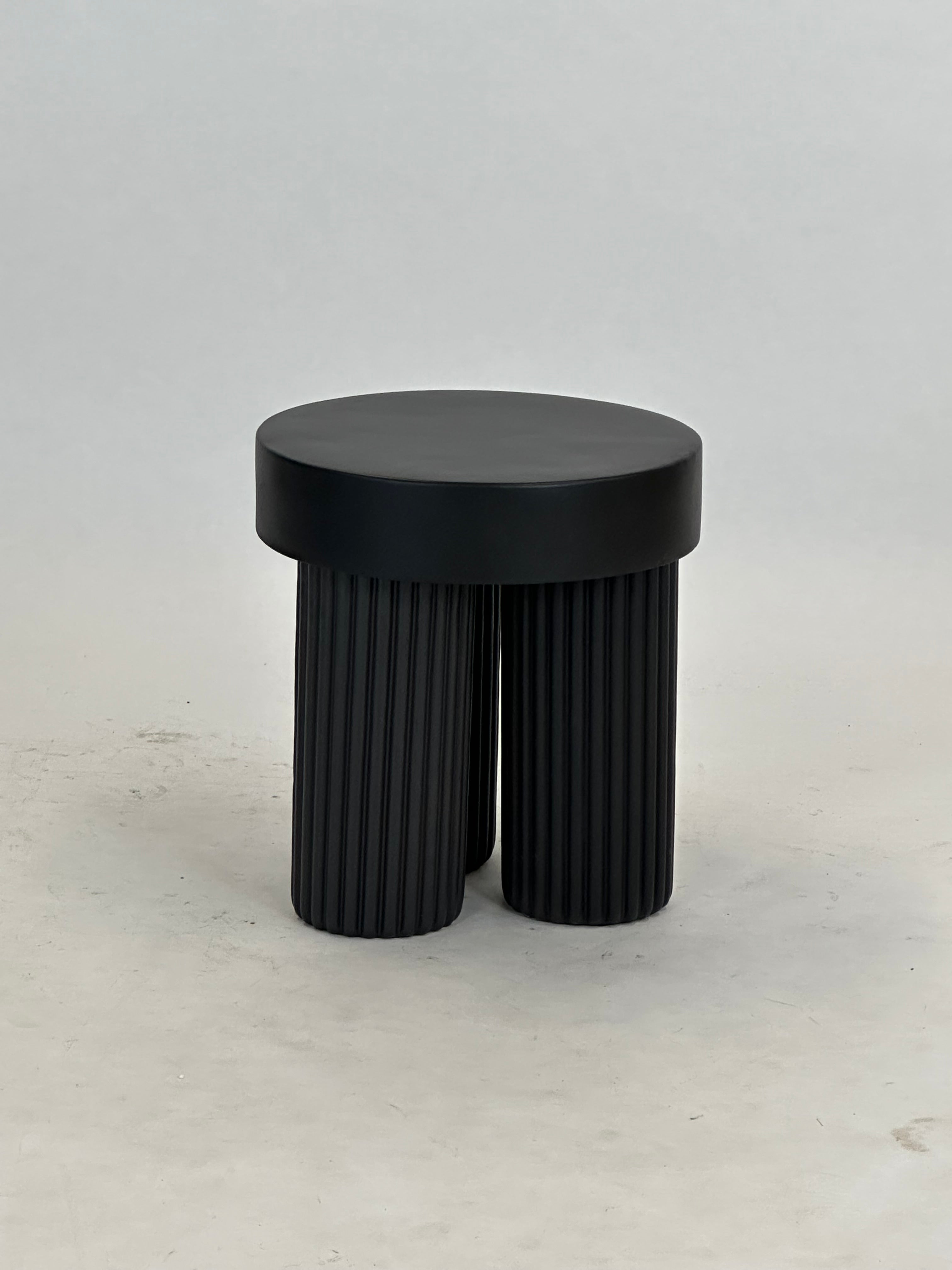 Gear Side Table NORR11 (Sort)