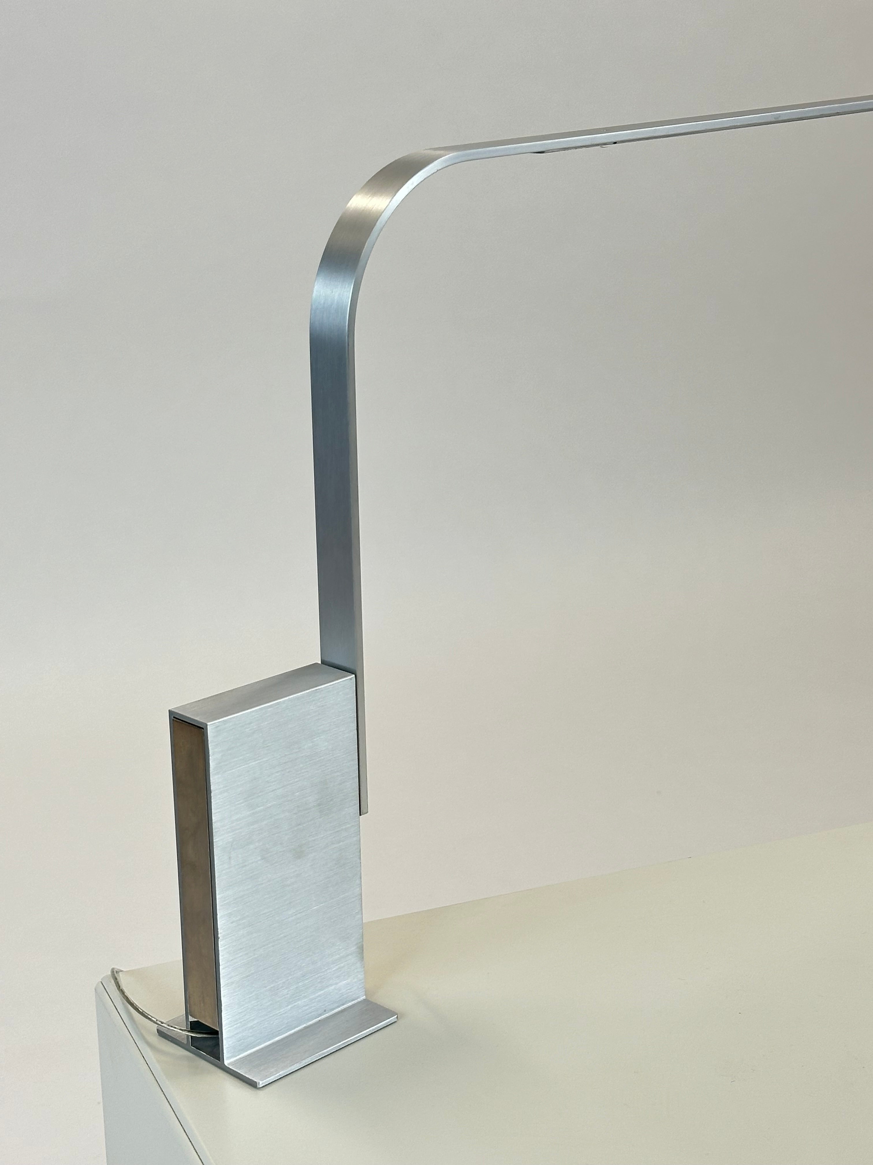 Pablo Designs | LIM Bordlampe