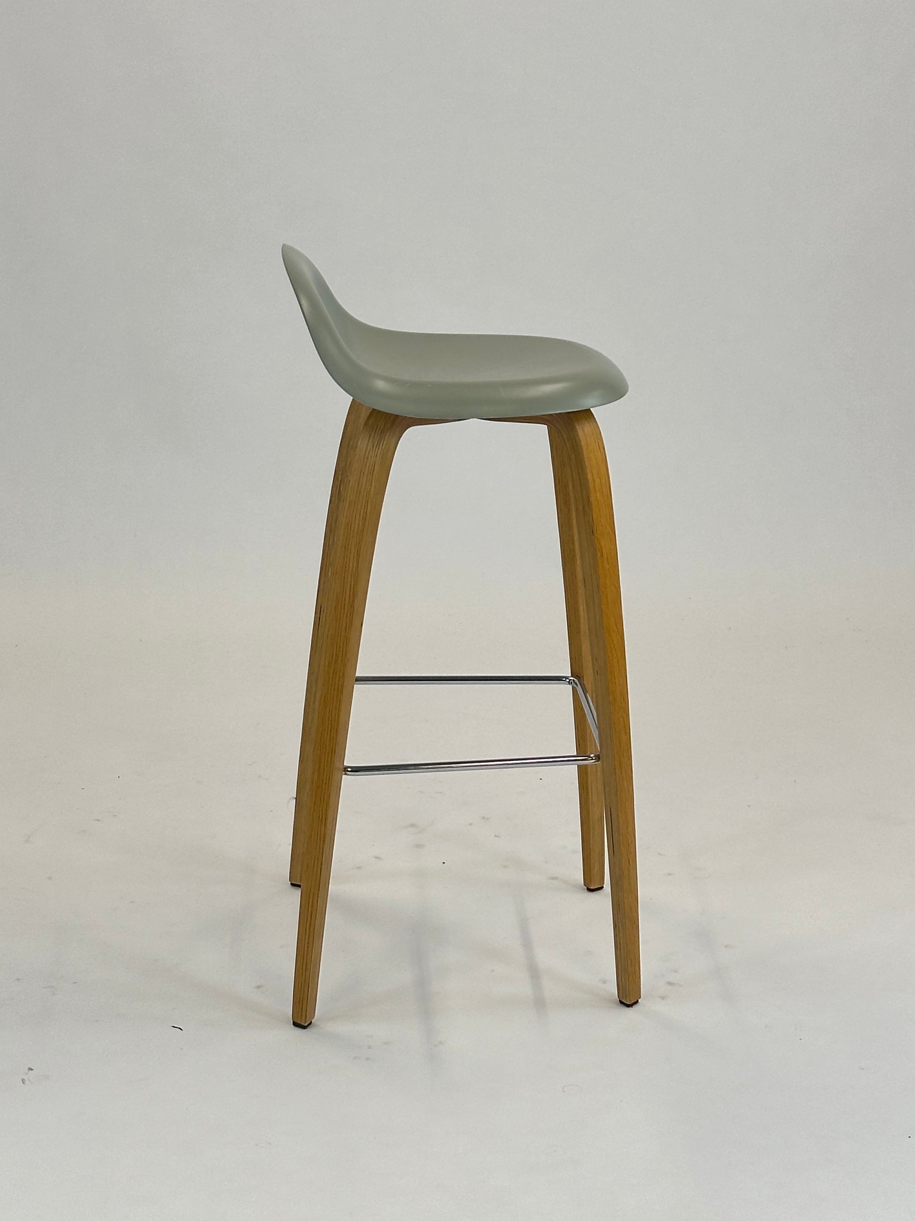 GUBI |  3D Bar Stool (Mørkegrå)