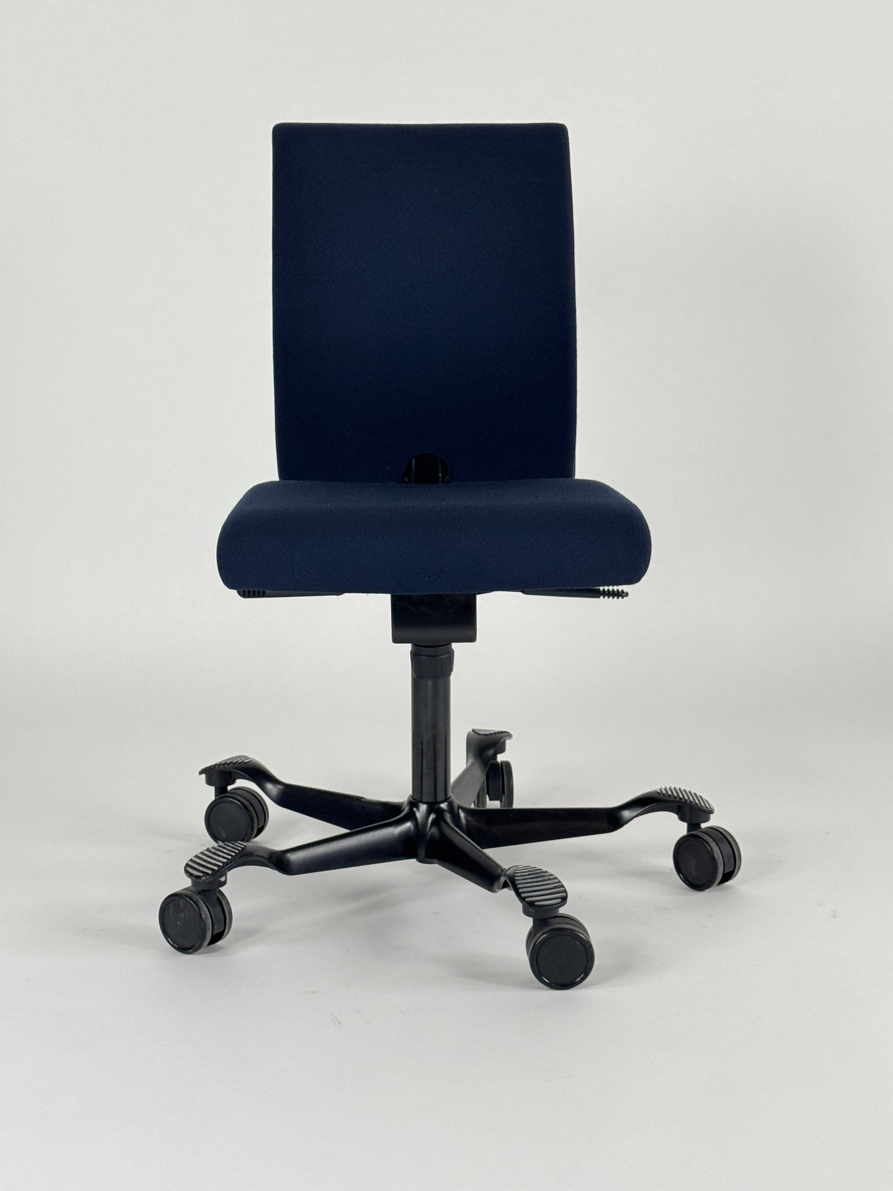 HÅG H04 4200 - Mørkeblå 200mm