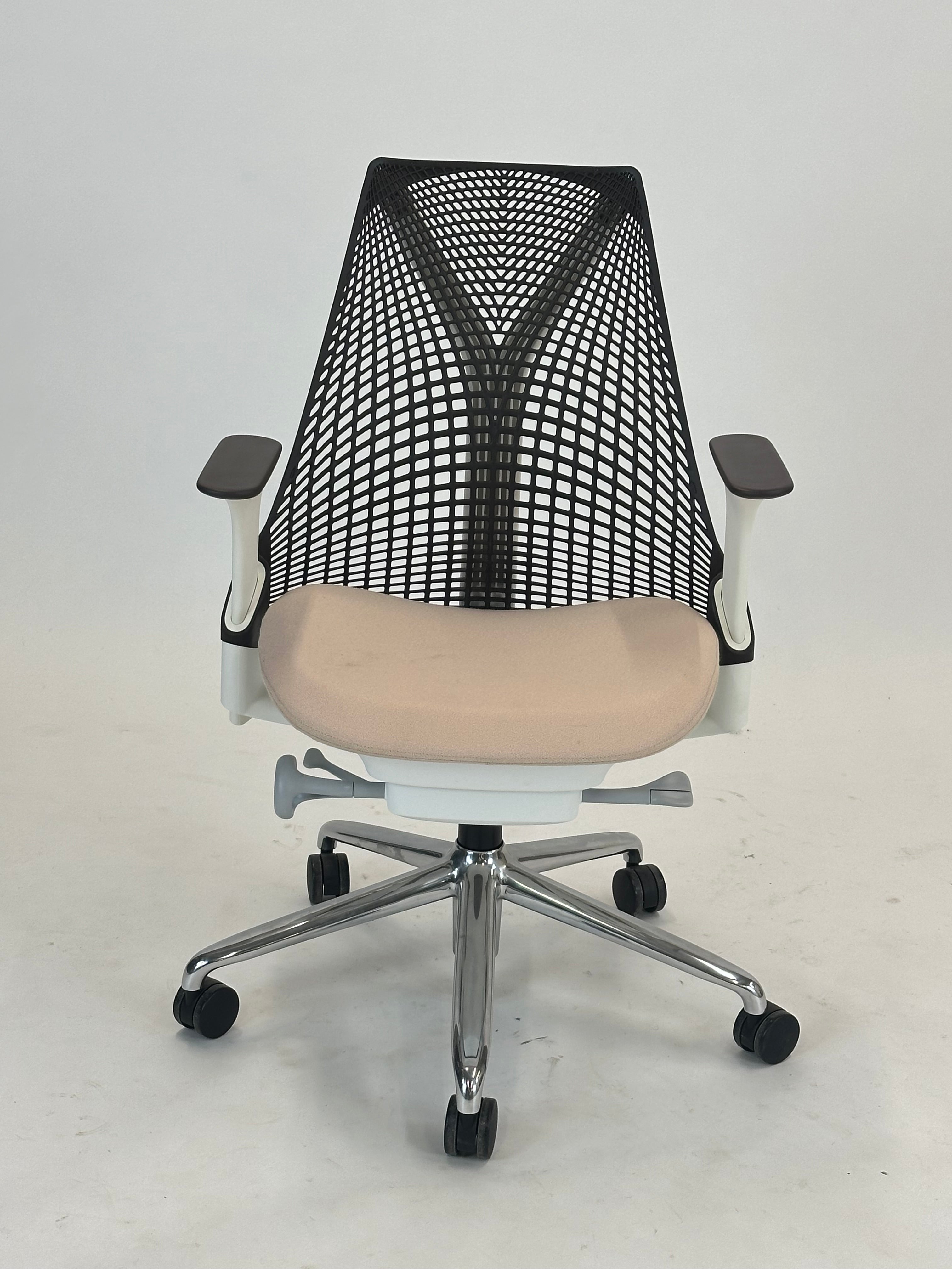 Herman Miller Sayl Kontorstol (Beige)