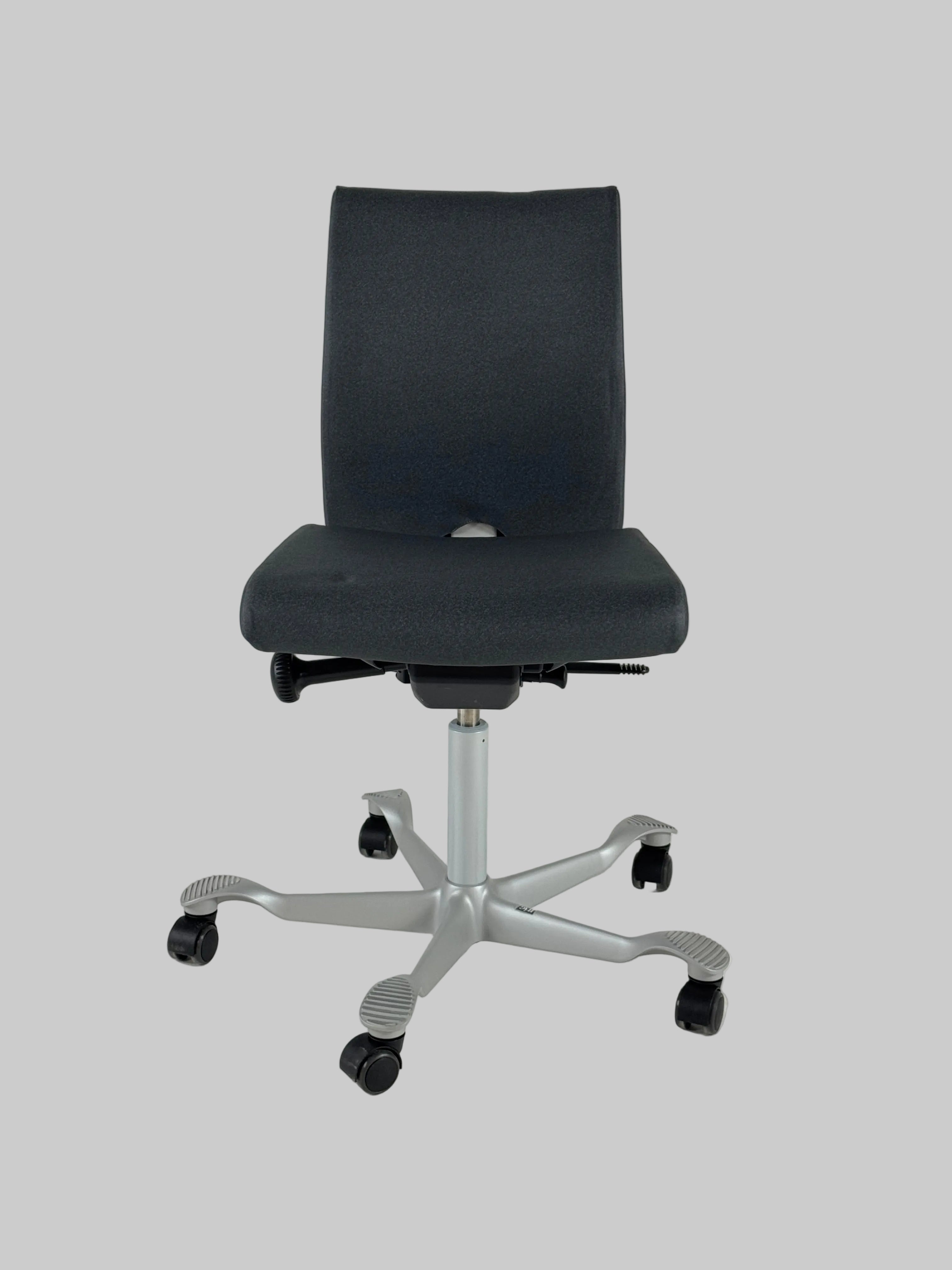 HÅG Creed 6002 Kontorstol – Grå 200mm