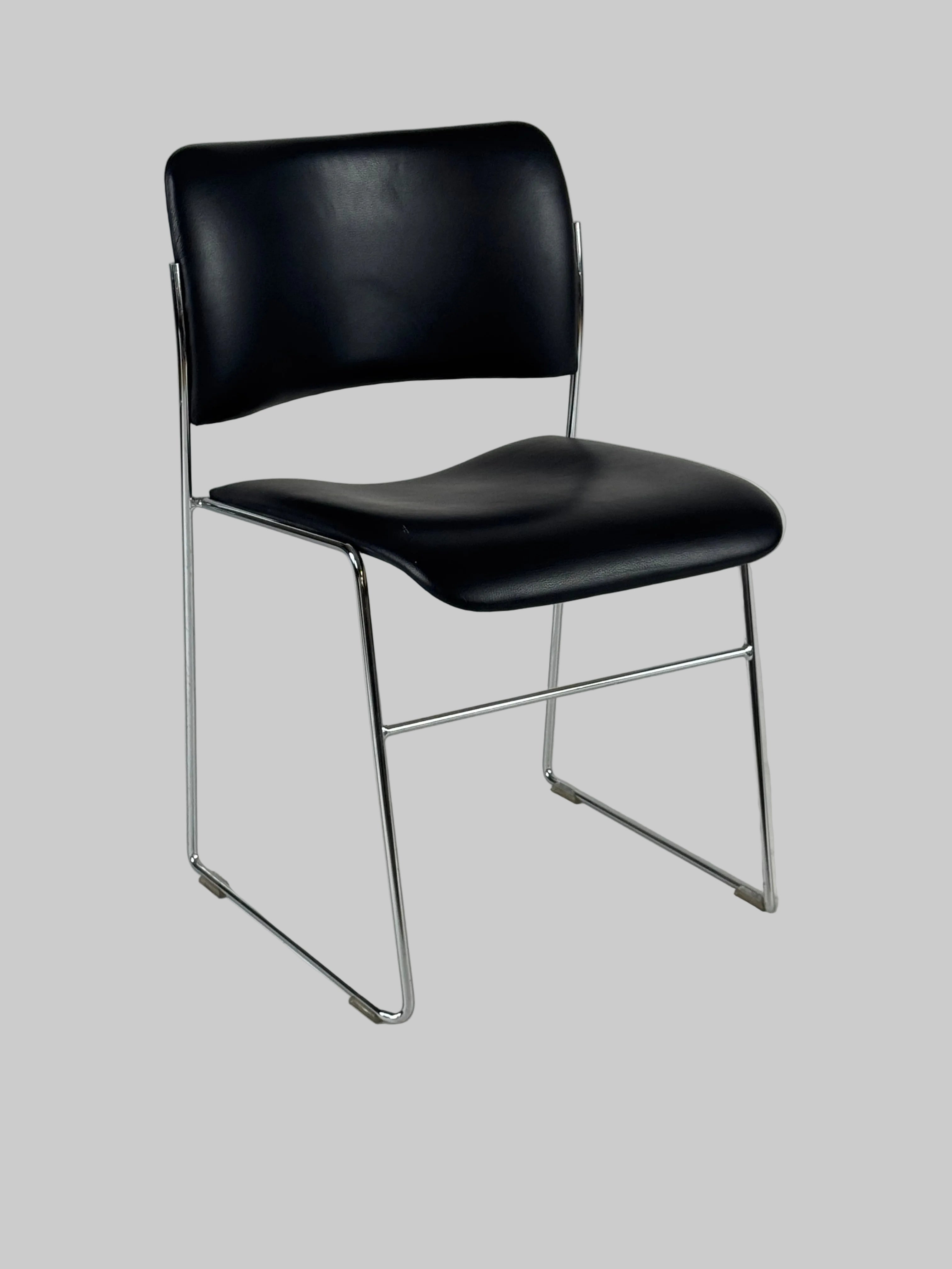 HOWE 40/4 Stol – Sort Læder/Krom Stel