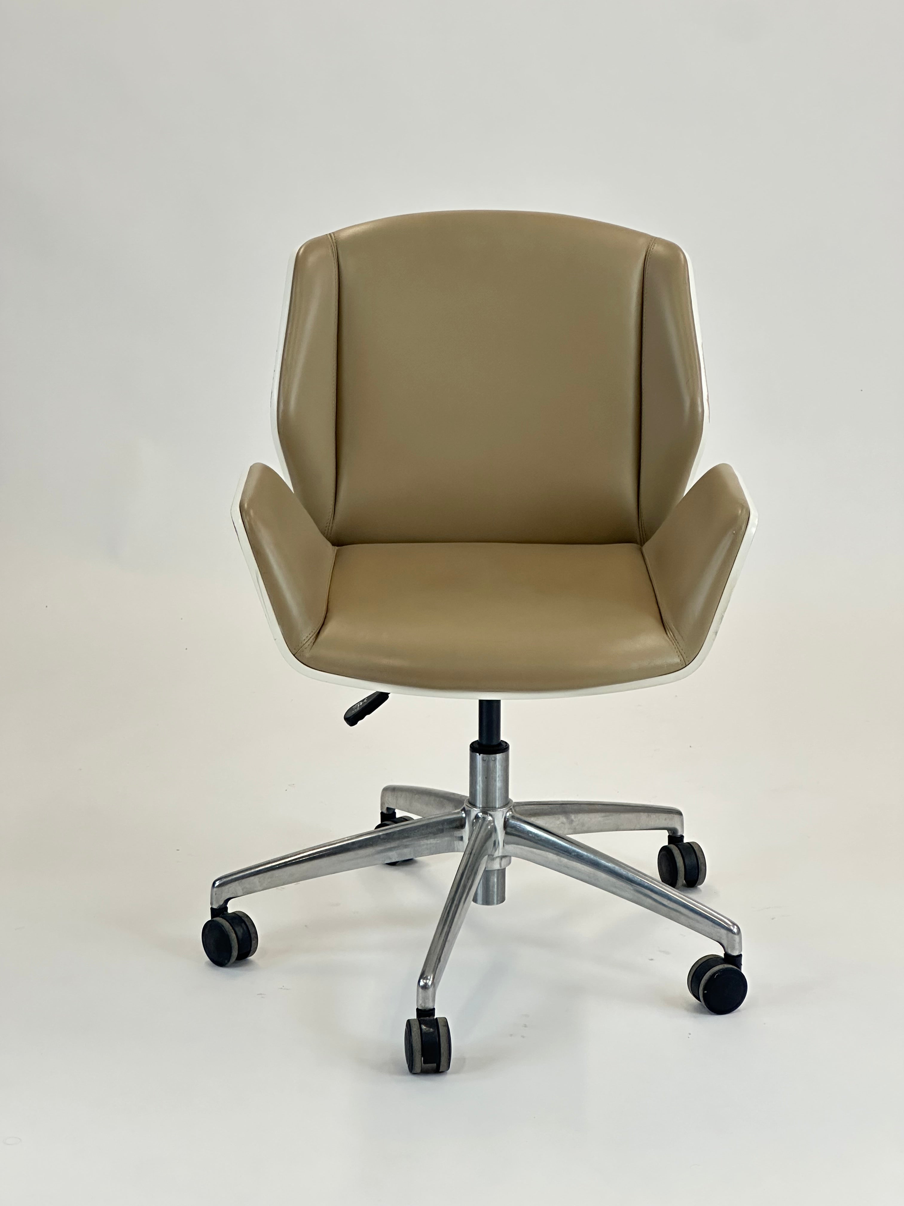 Boss Design Kruze Mødestol (Beige)