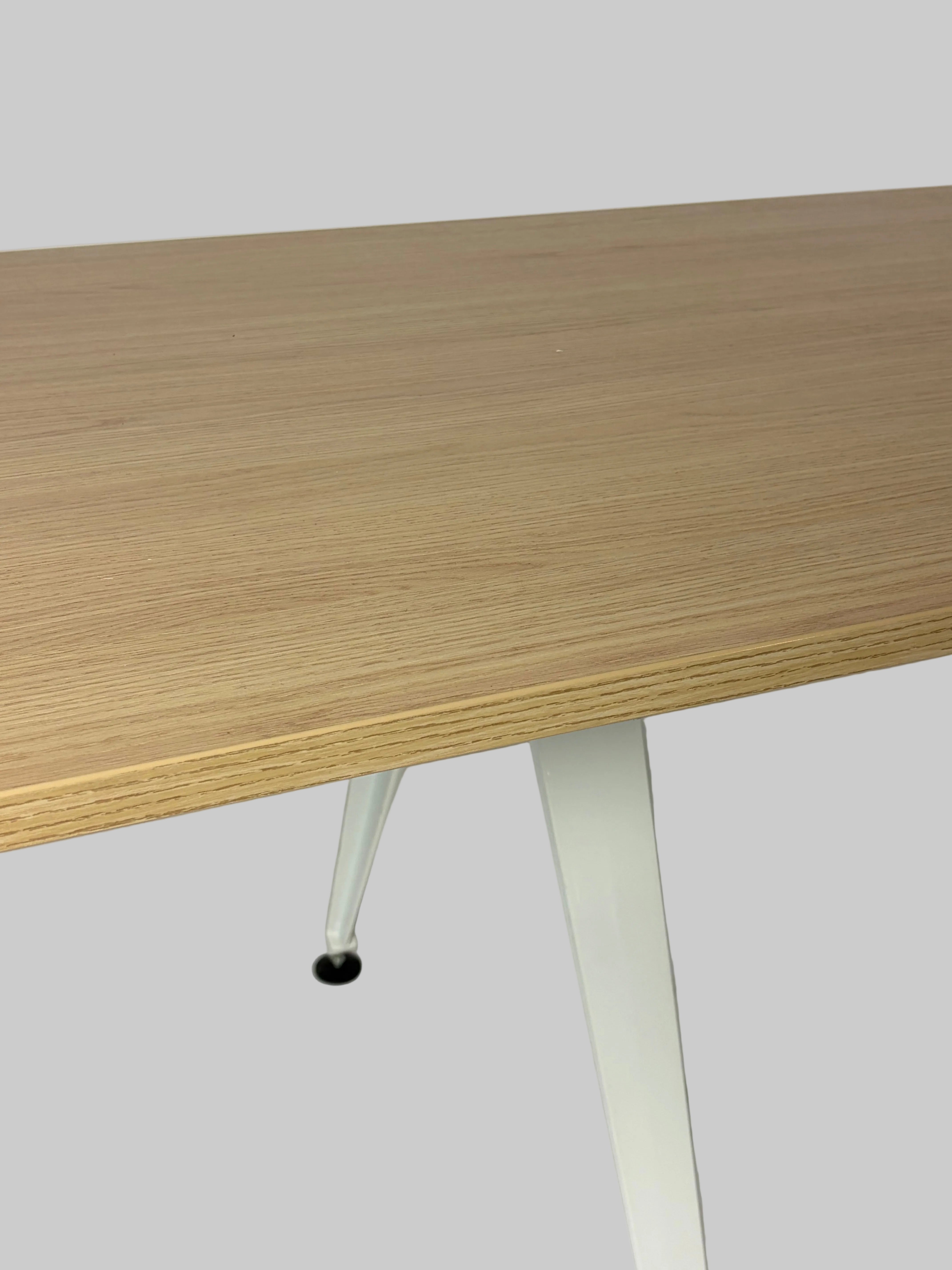 Randers + Radius Grip Basic Bord – Natur/Hvidt Stel 240x80cm