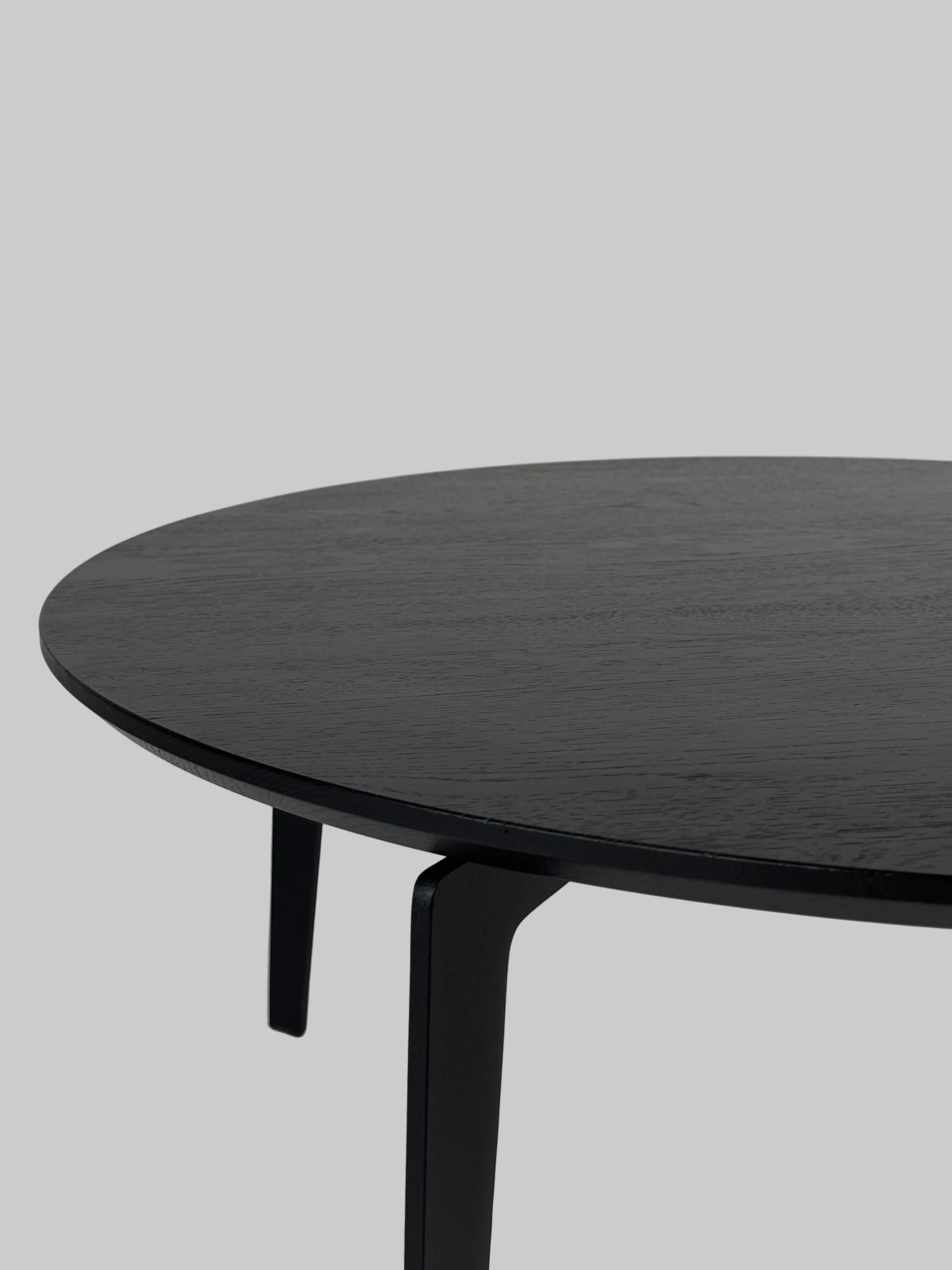 Fritz Hansen Join Sofabord – Sort Eg Ø80 cm