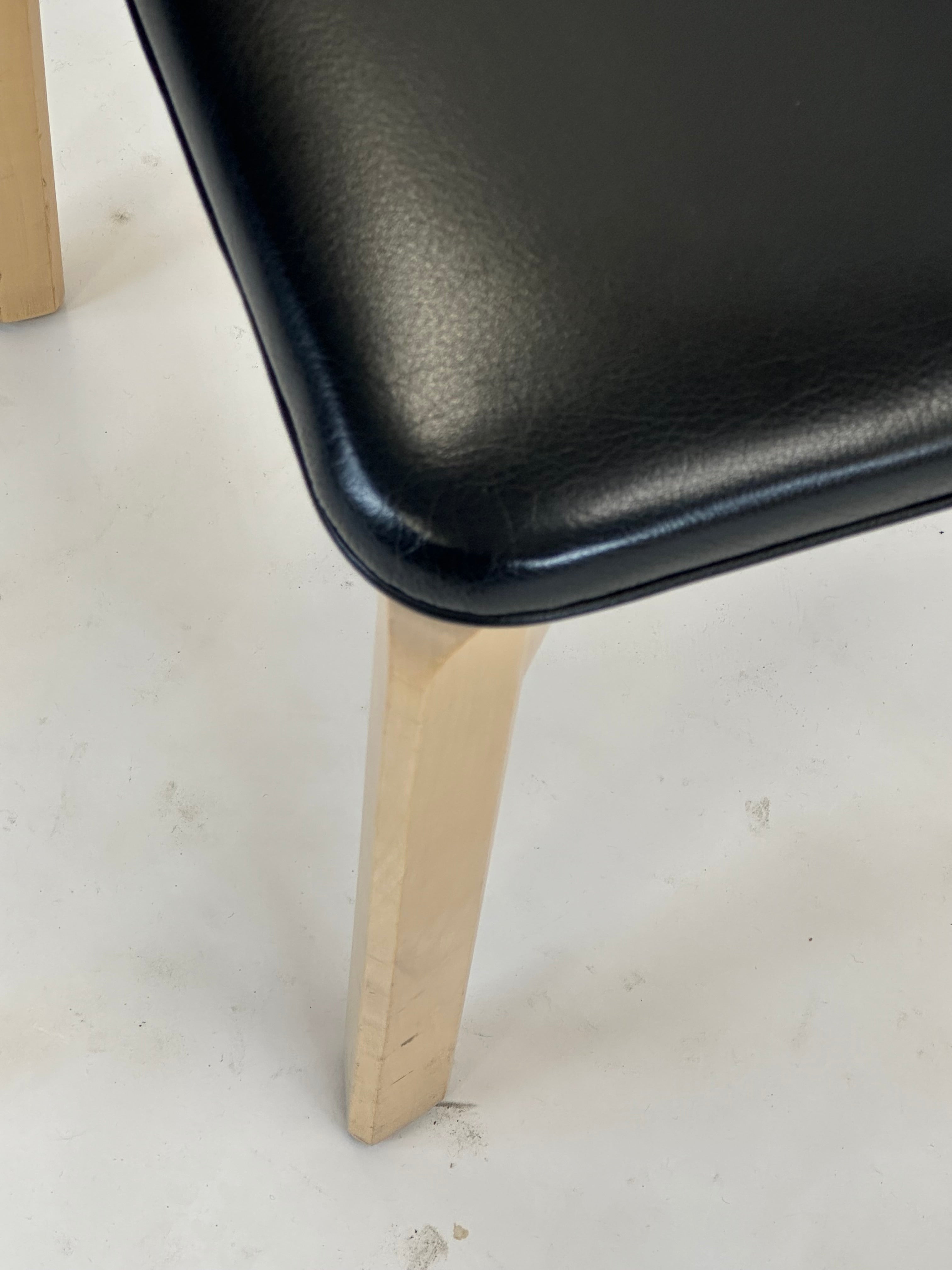 Model 5 stol af Jørgen Gammelgaard - Sorø Møbelfabrik