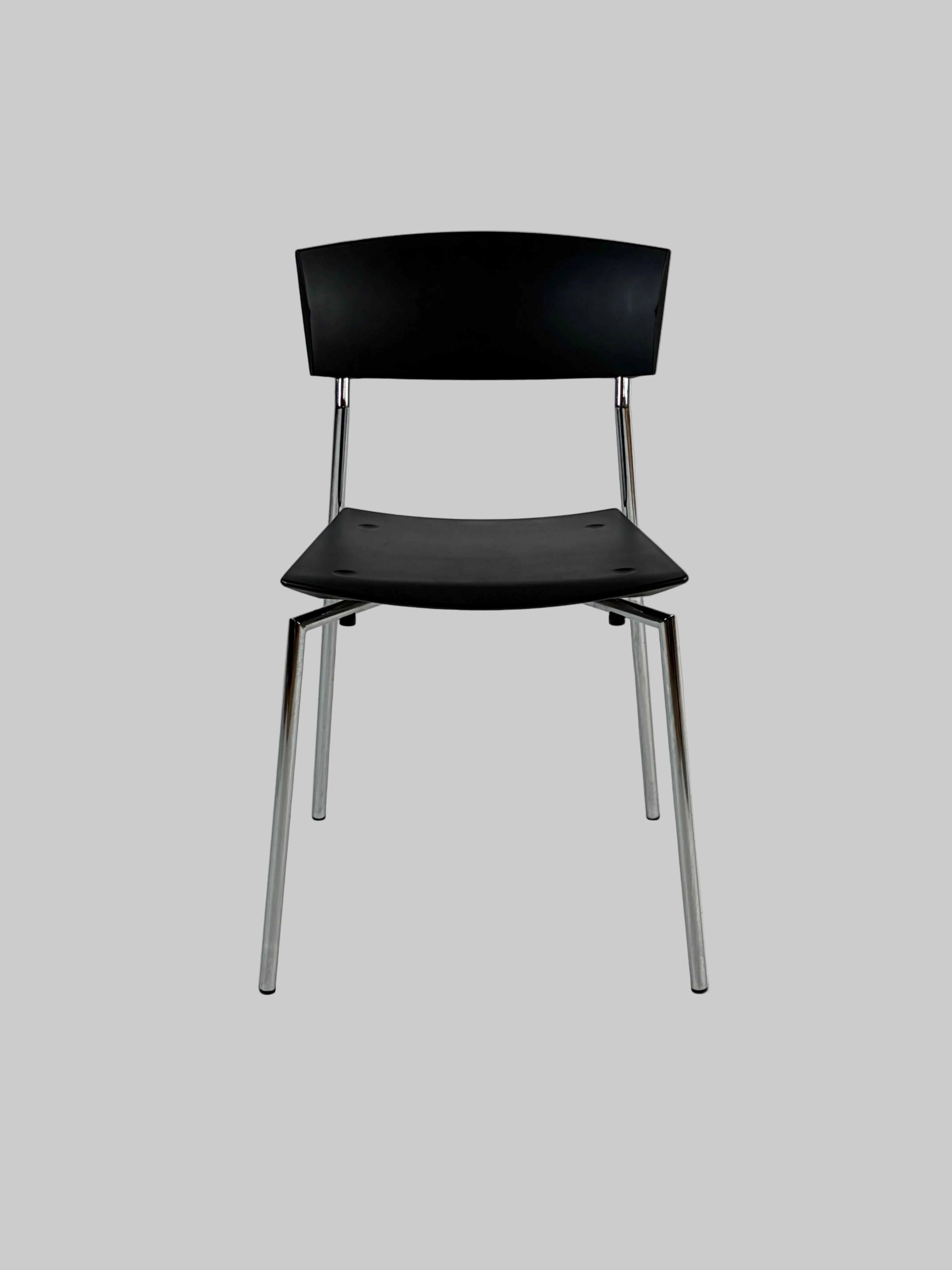 Randers+Radius Pure Stol – Sort/Krom