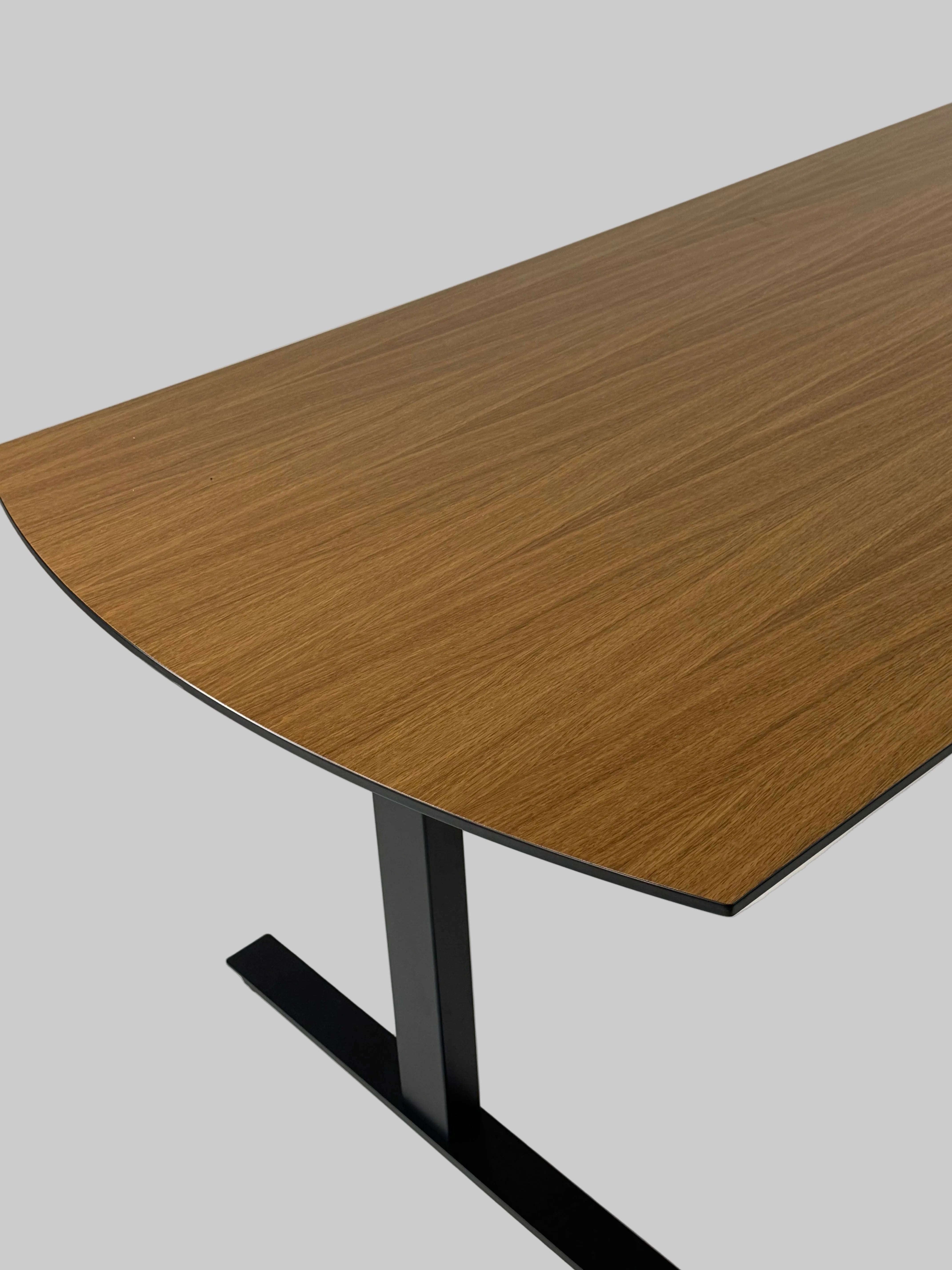 Dencon Delta Bord – Natur/Sort Stel 220x100x74 cm