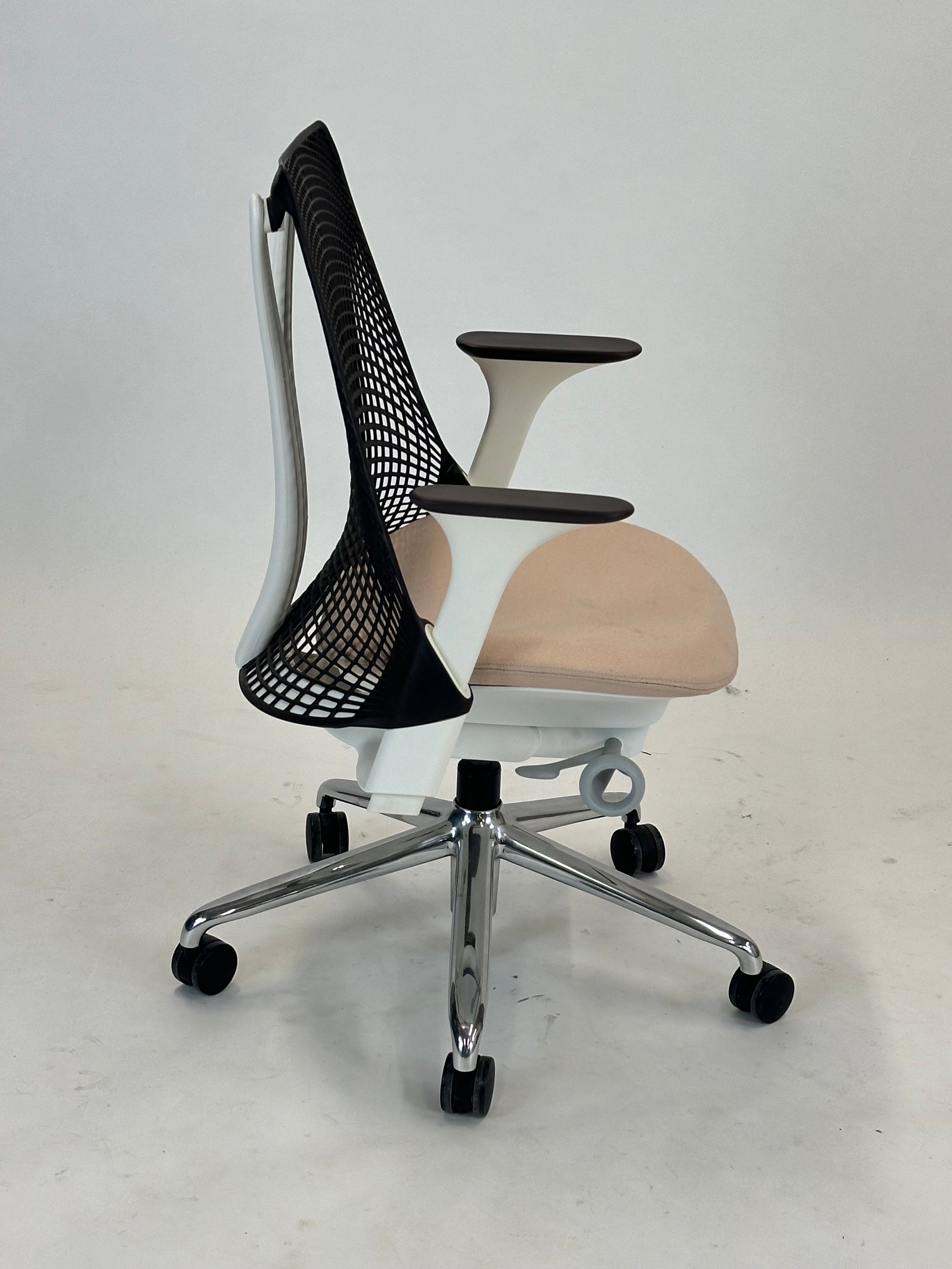 Herman Miller Sayl Kontorstol (Beige)
