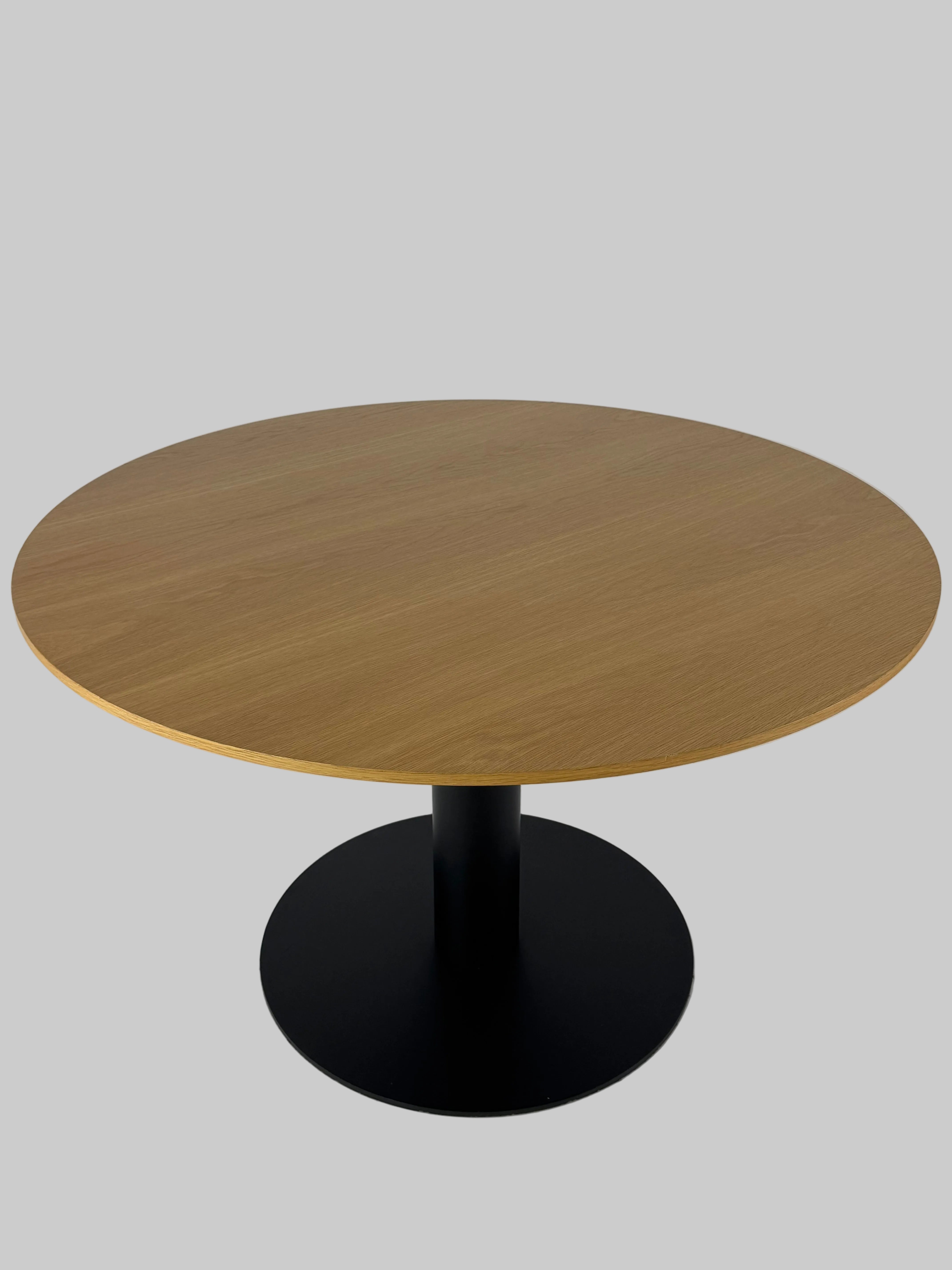 &Tradition InBetween SK12 Bord - Natur/Sort Stel Ø120 cm