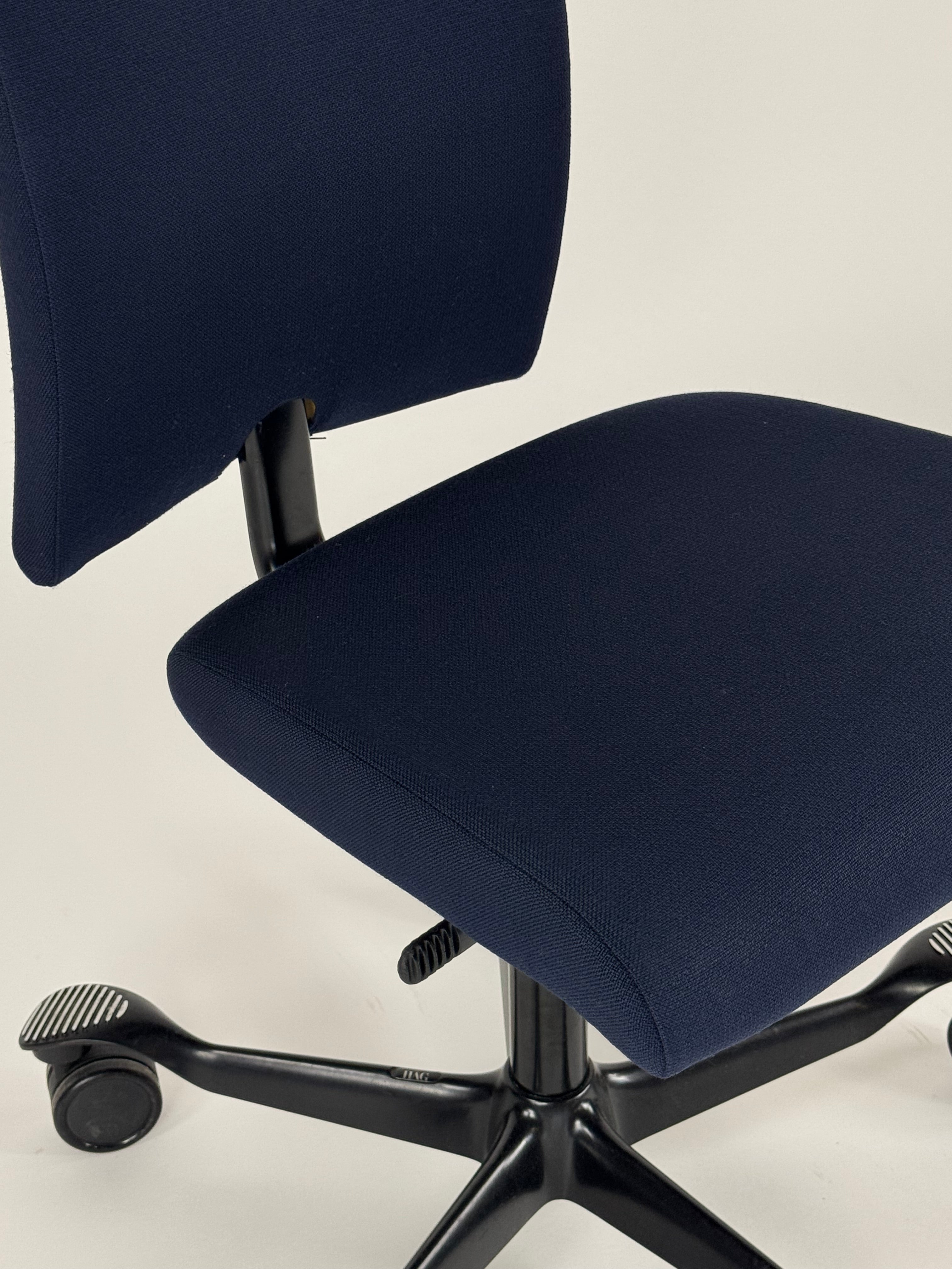 HÅG H04 4200 - Mørkeblå 200mm