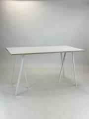 HAY Loop Stand Table