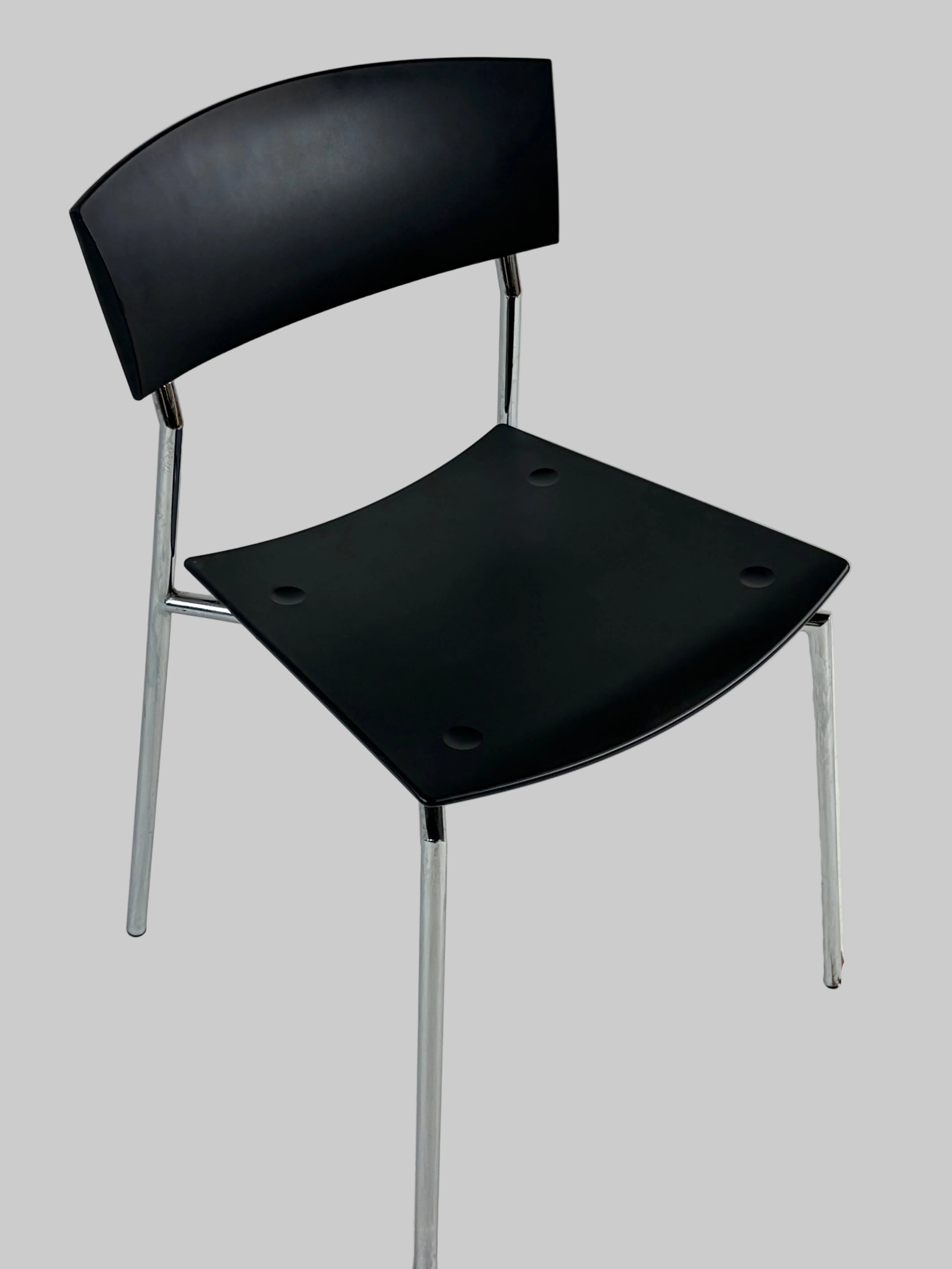 Randers+Radius Pure Stol – Sort/Krom