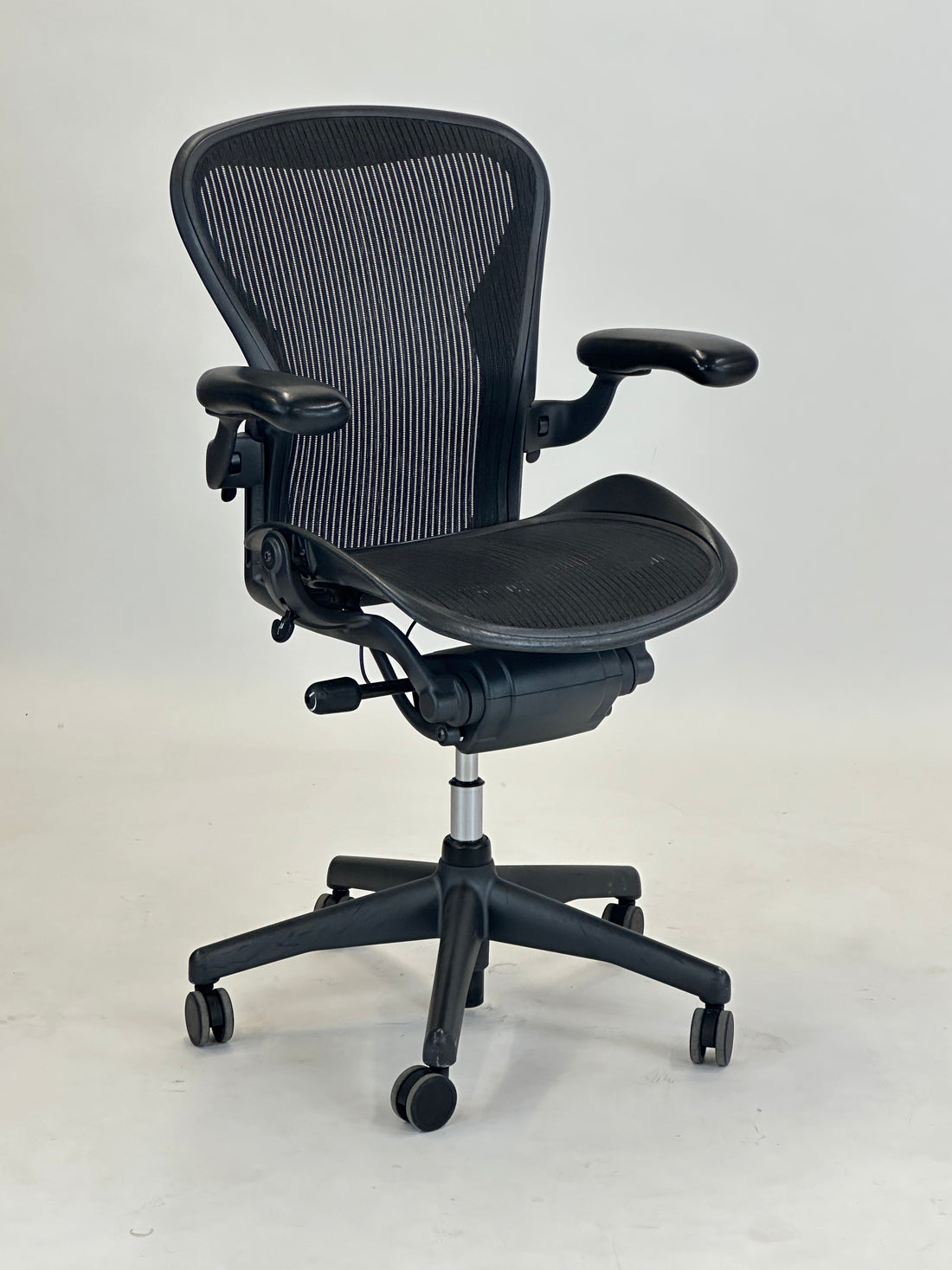 Herman Miller Aeron C Kontorstol – Mørkegrå