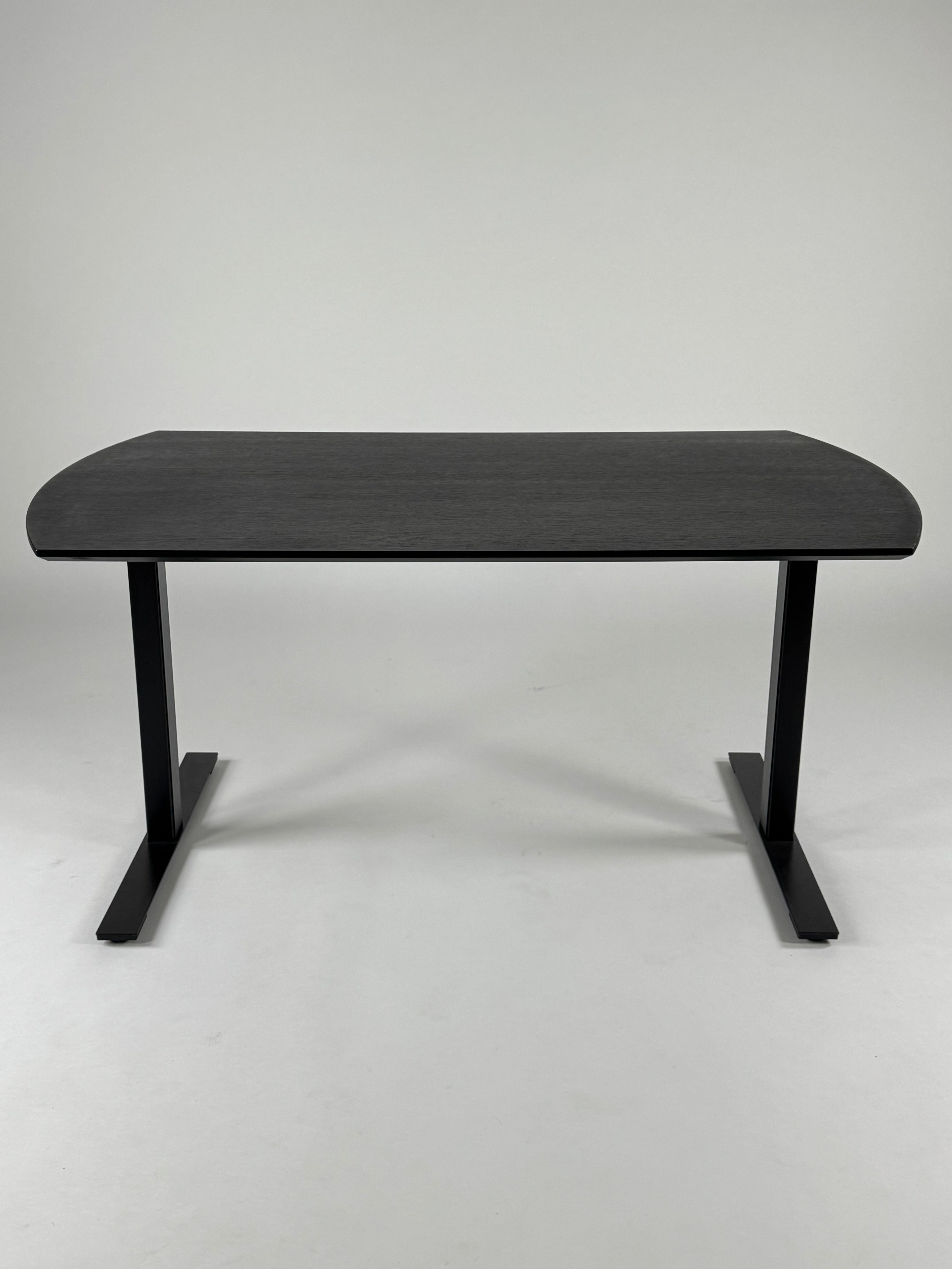 Dencon Delta Bord - Sort 150x90 cm