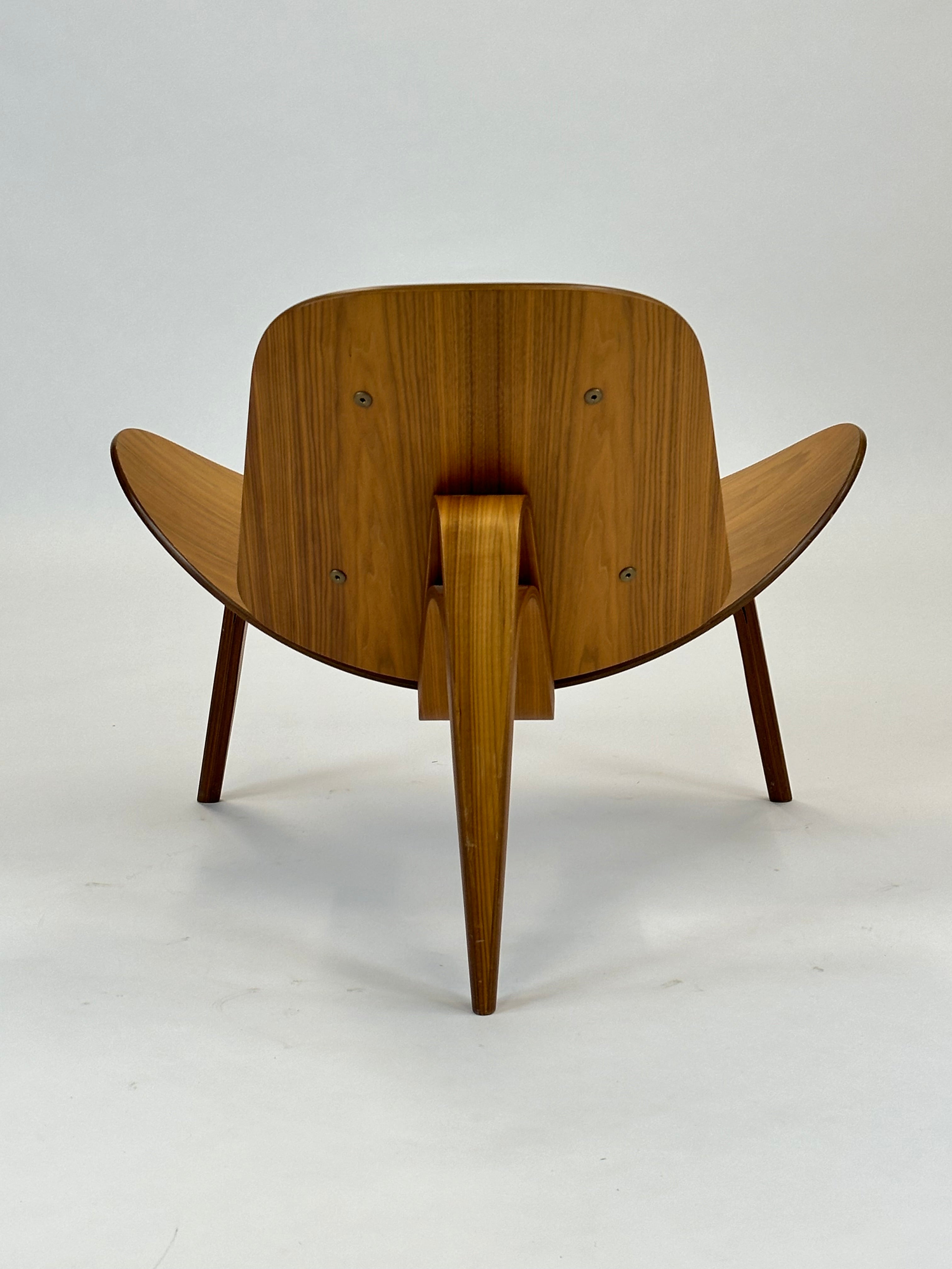 Carl Hansen & Søn | CH07 - Skalstolen