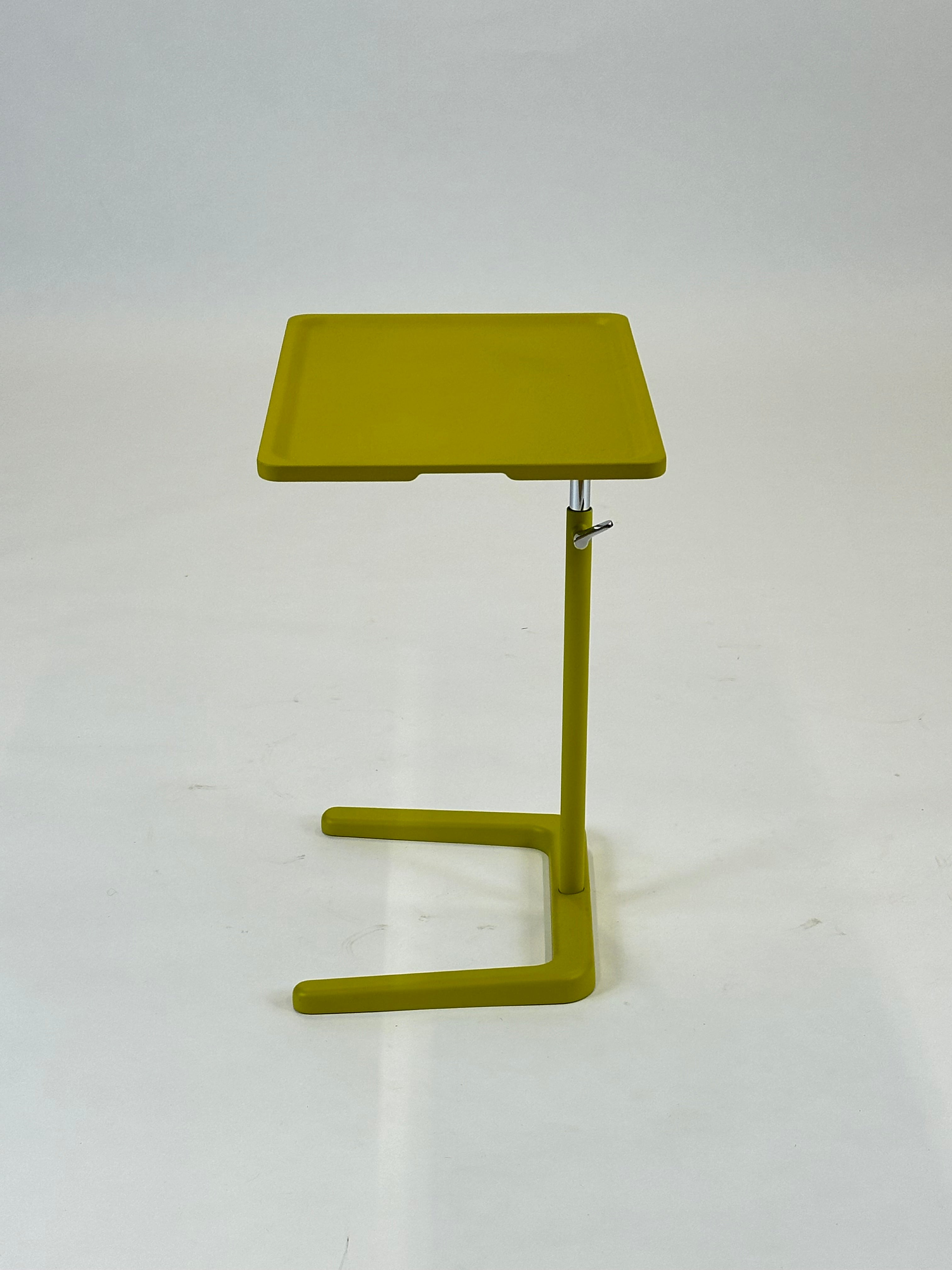 Vitra | NesTable