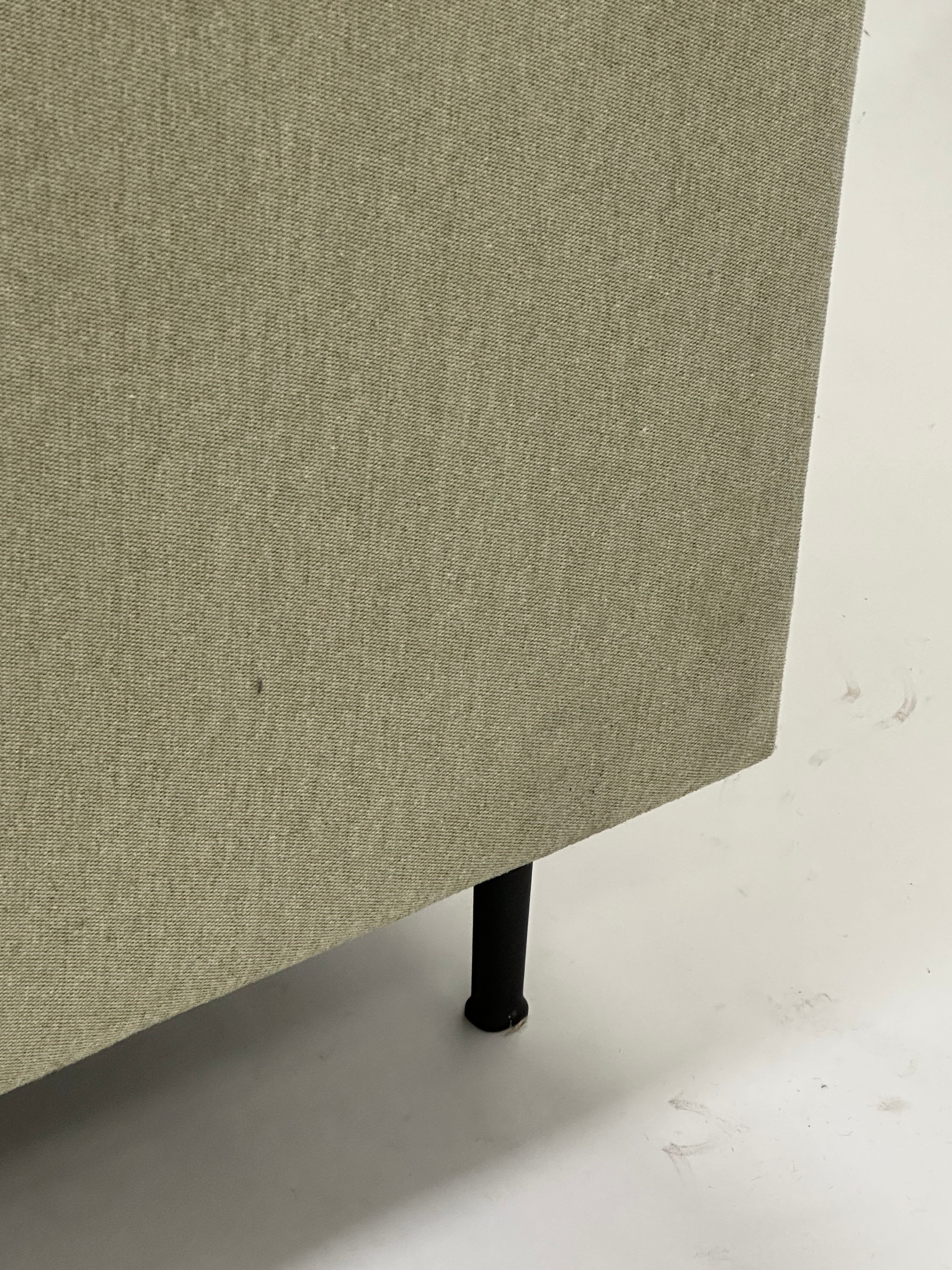 Muuto Outline Highback Work 100 Sofa (Sand)