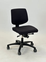 RBM 615 Kontorstol (Mørkeblå)