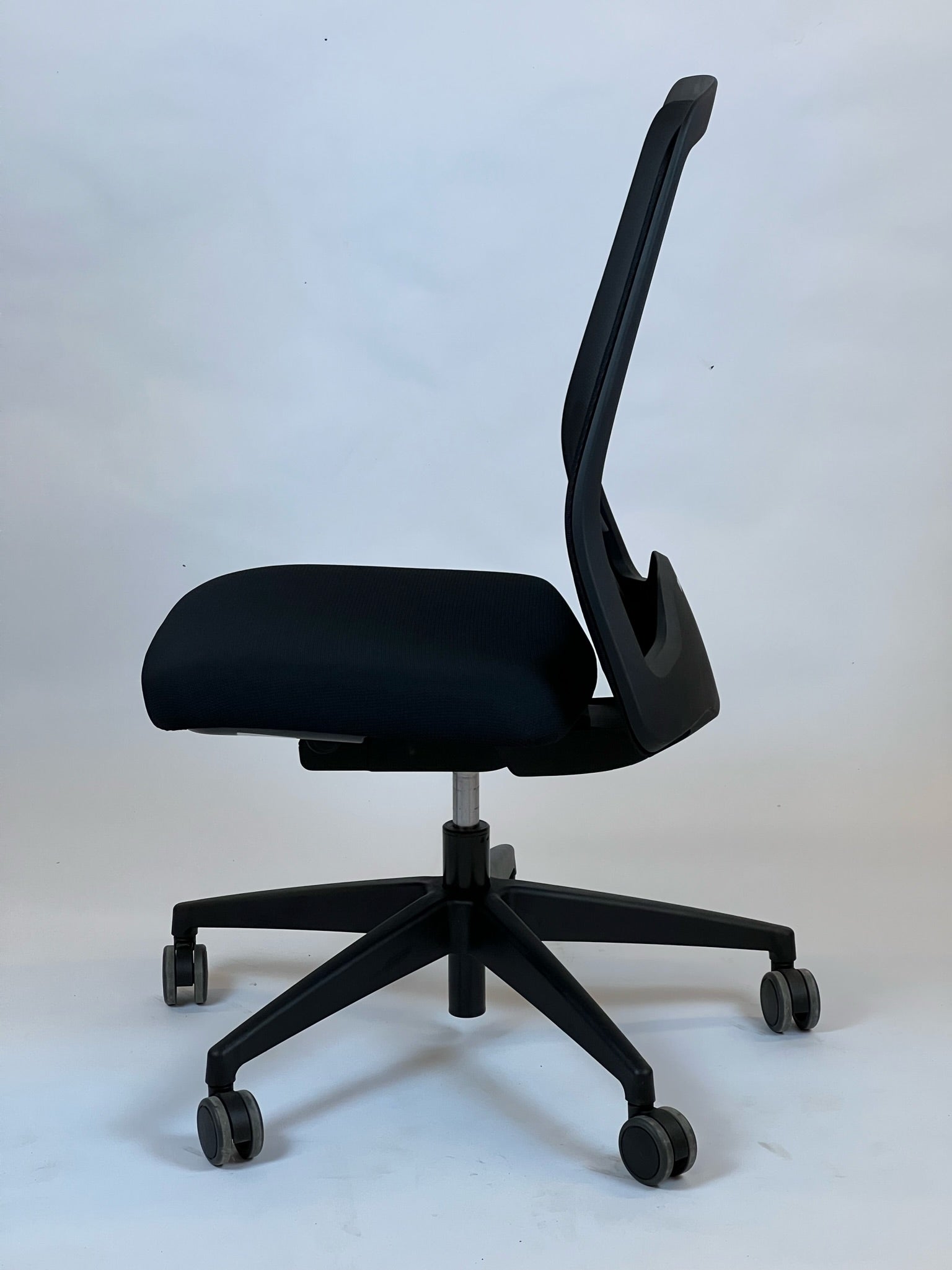 Interstuhl Every EV251 Kontorstol – Sort Mesh