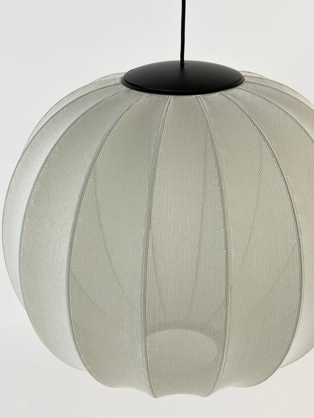 Made By Hand Knit-Wit LED Pendel – Pearl White Ø60