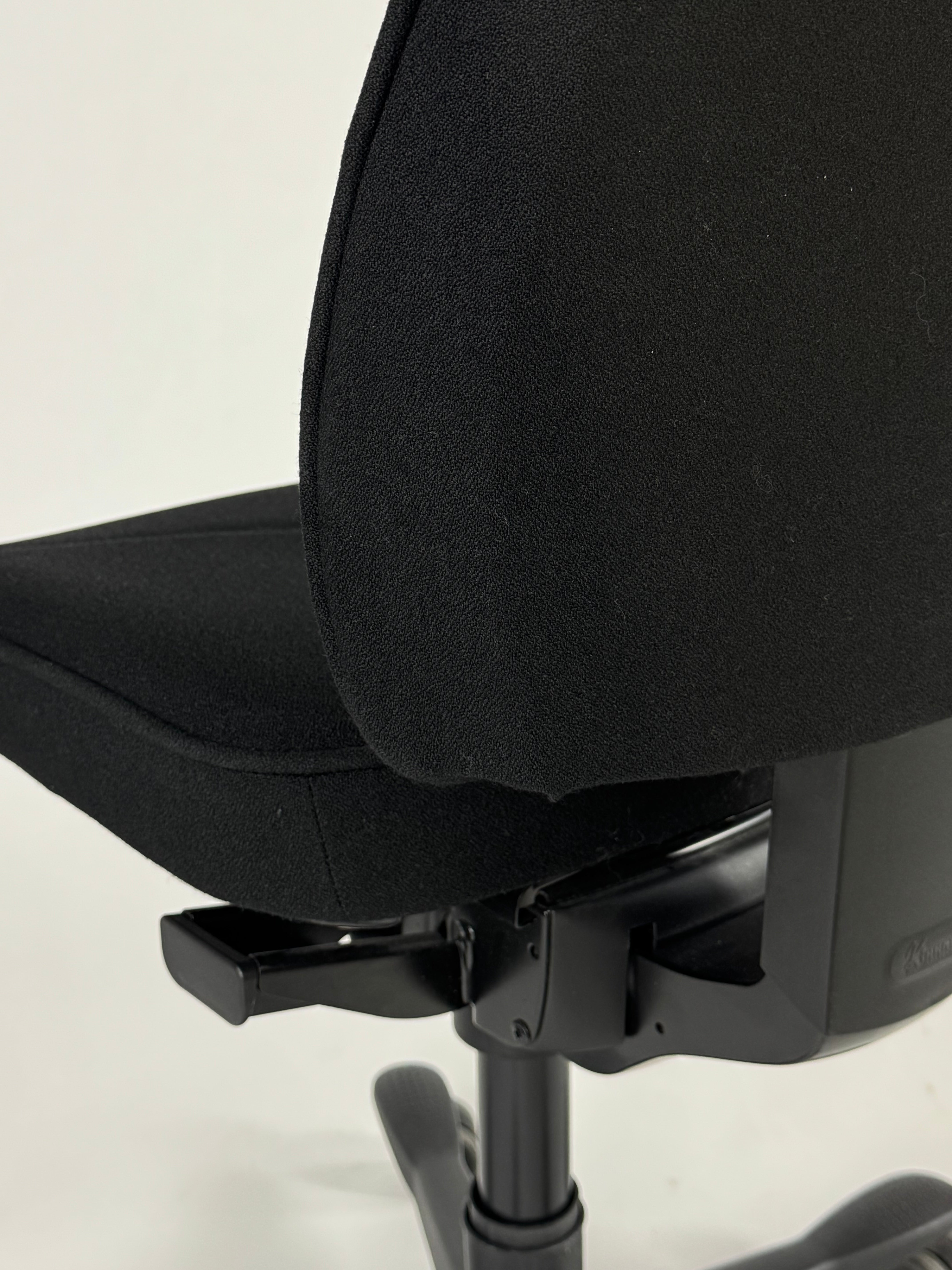 Kinnarps Free Float 6240 – Sort